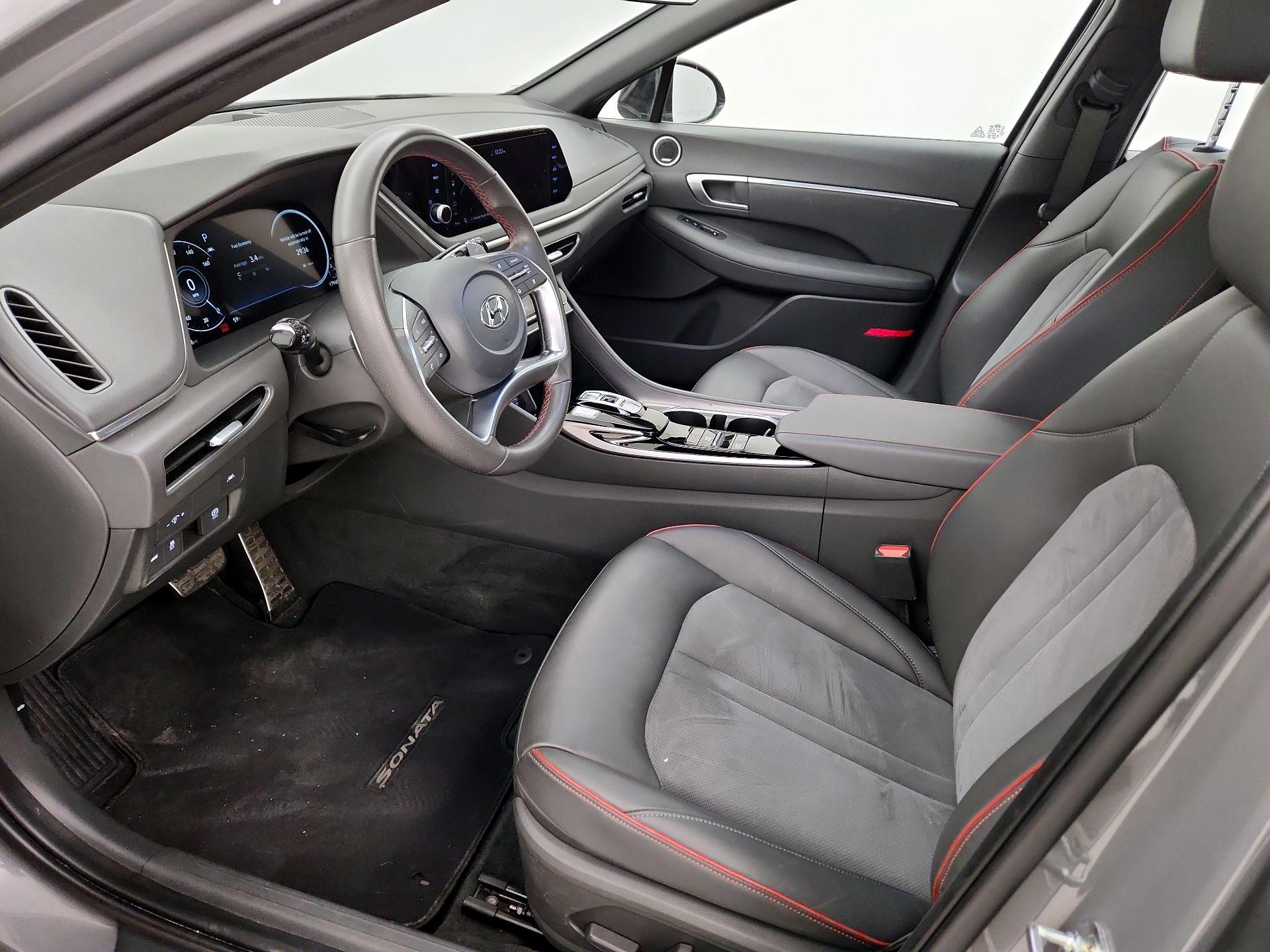 Thumbnail: 2022 Hyundai Sonata - 9