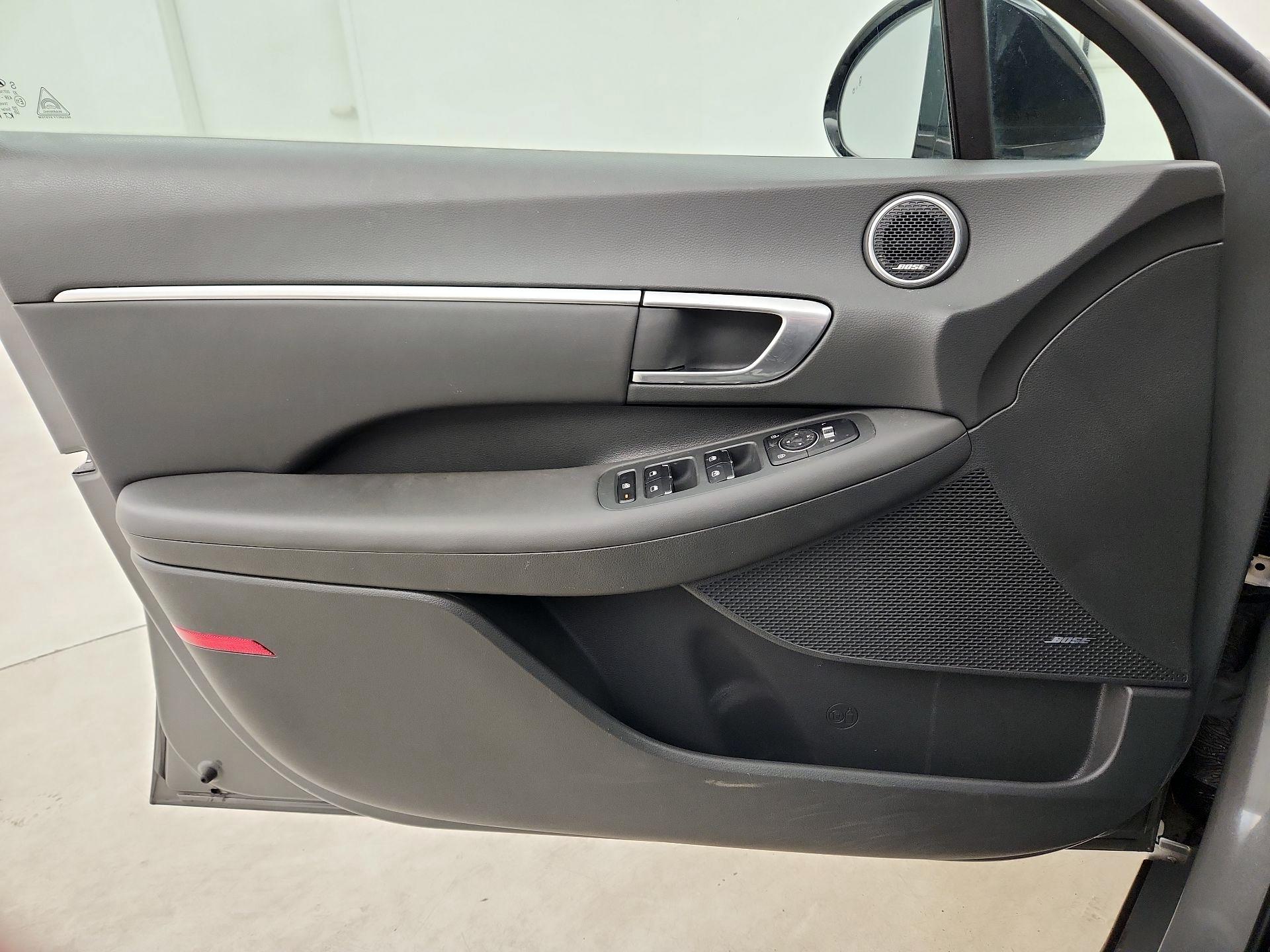 Thumbnail: 2022 Hyundai Sonata - 10