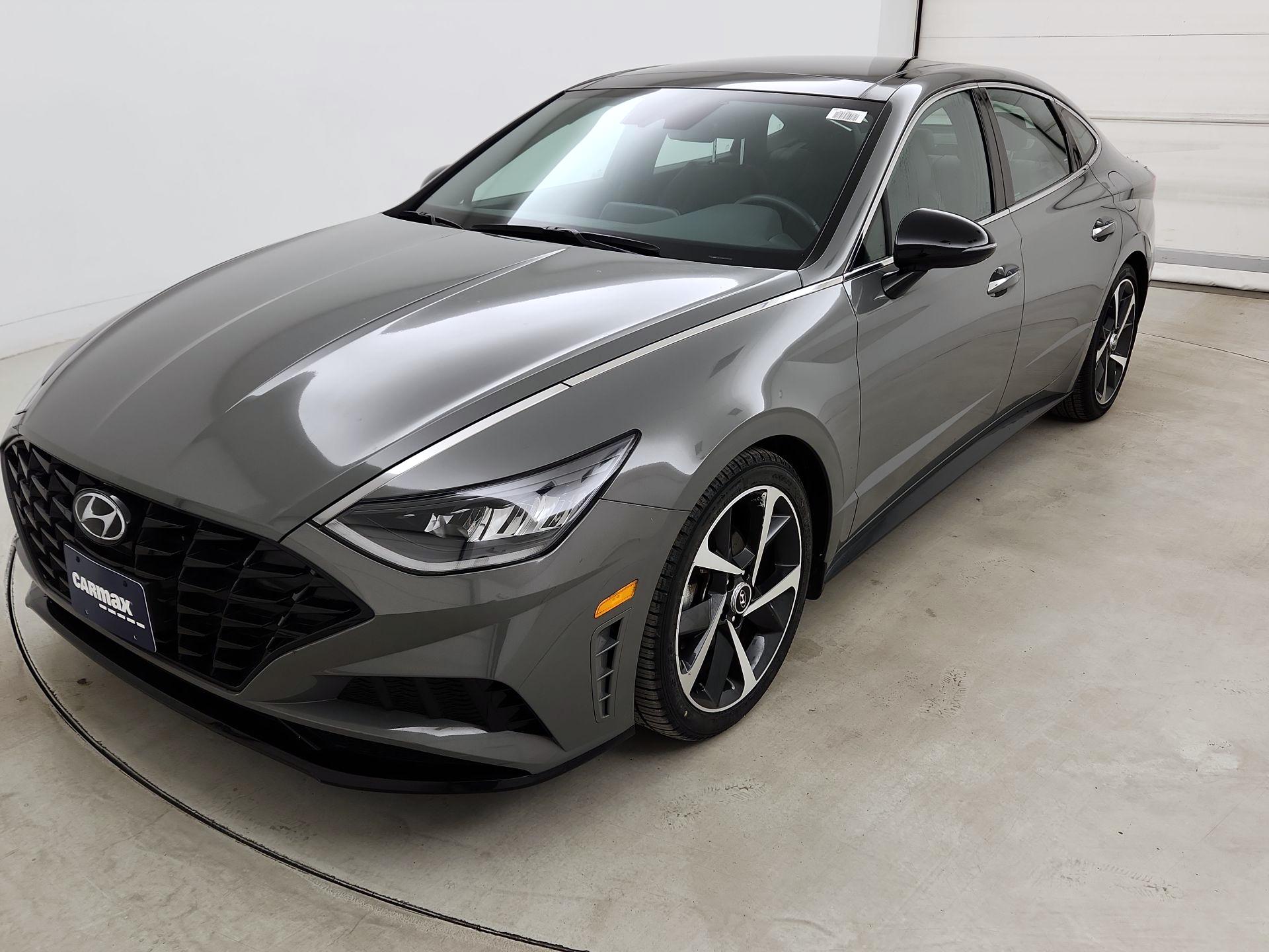 Thumbnail: 2022 Hyundai Sonata - 3