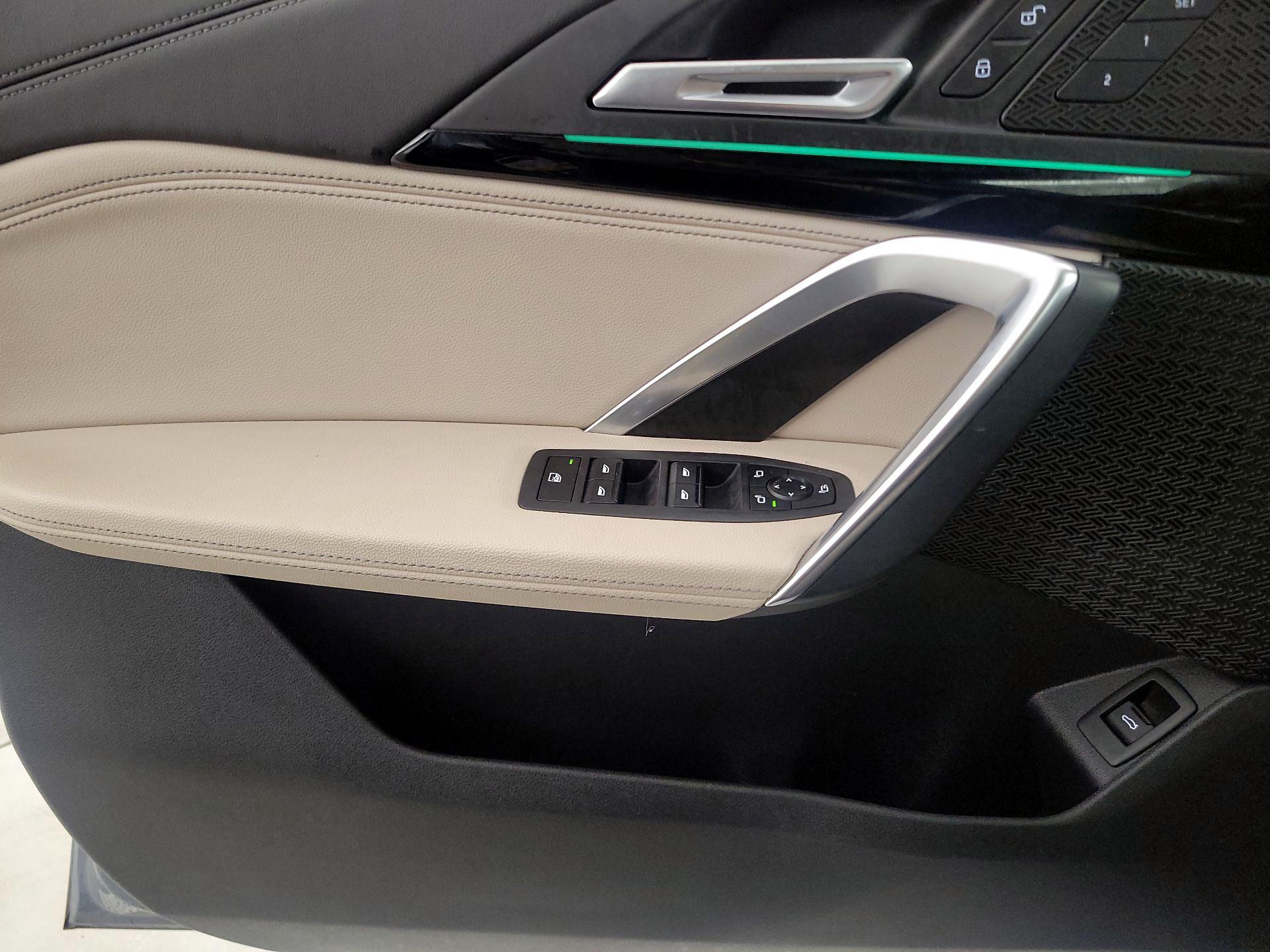 Thumbnail: 2023 BMW X1 - 12