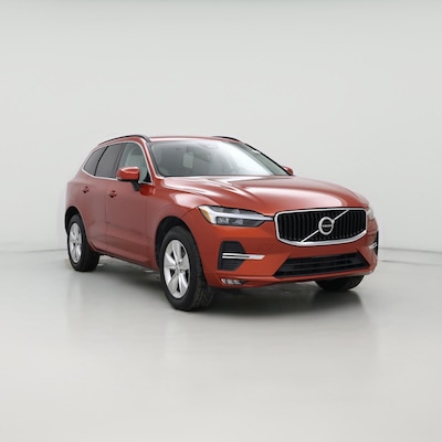 2022 Volvo XC60 B5 Momentum