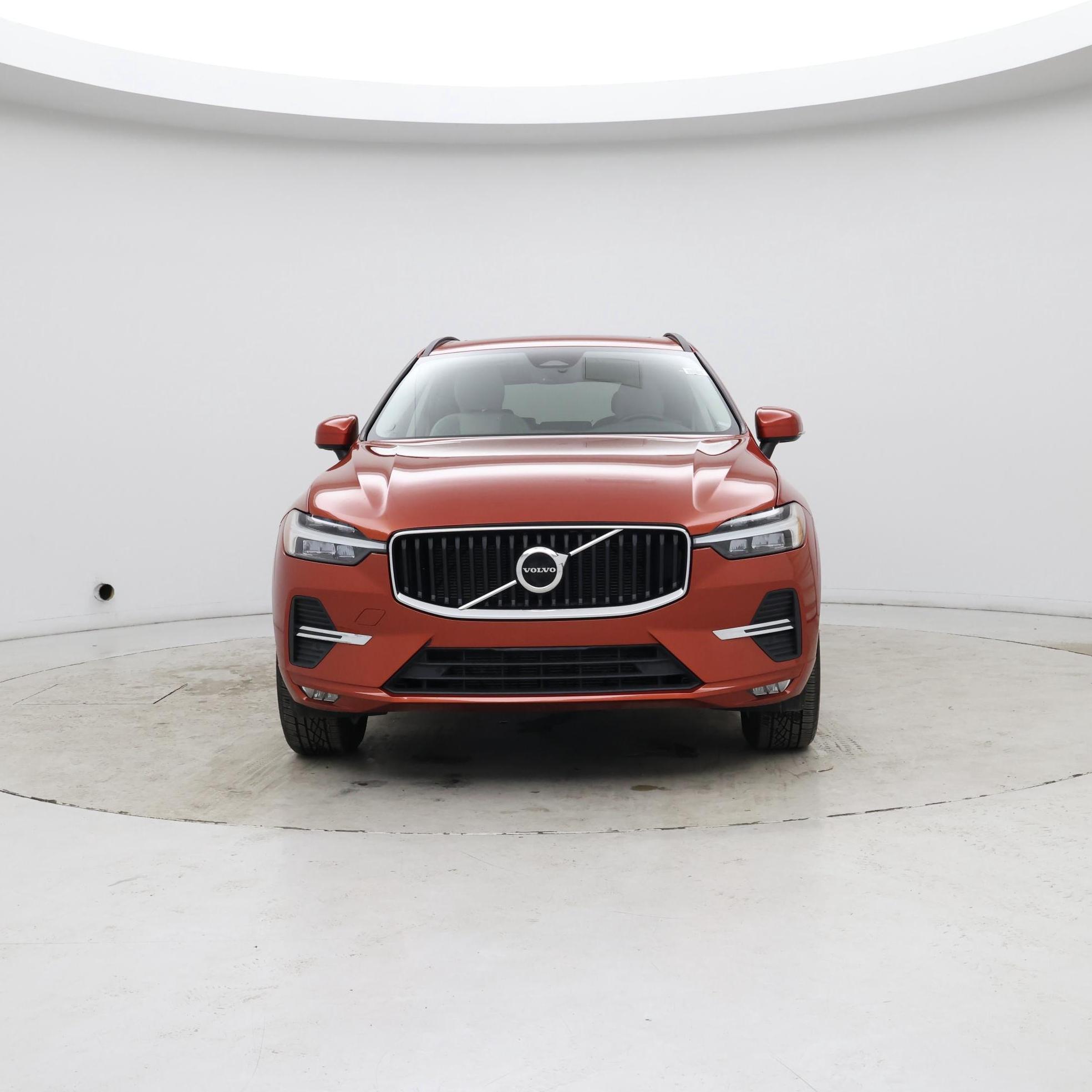 Thumbnail: 2022 Volvo XC60 - 5