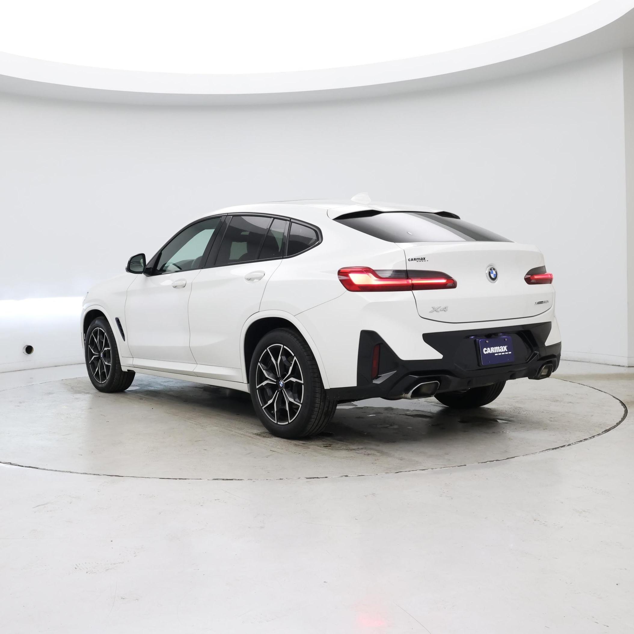 Thumbnail: 2022 BMW X4 - 2