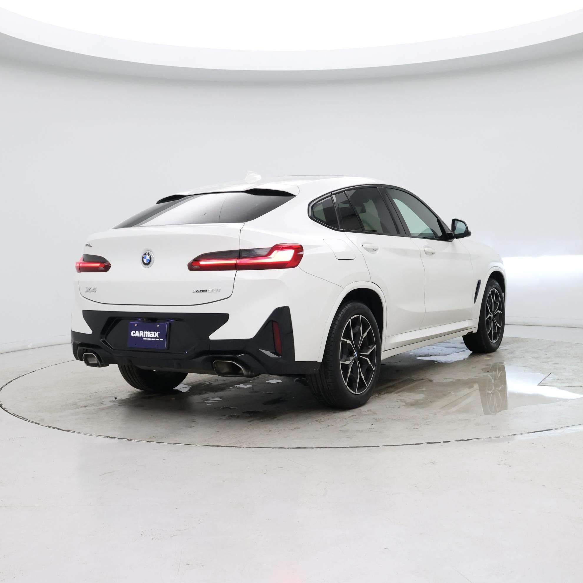 Thumbnail: 2022 BMW X4 - 8