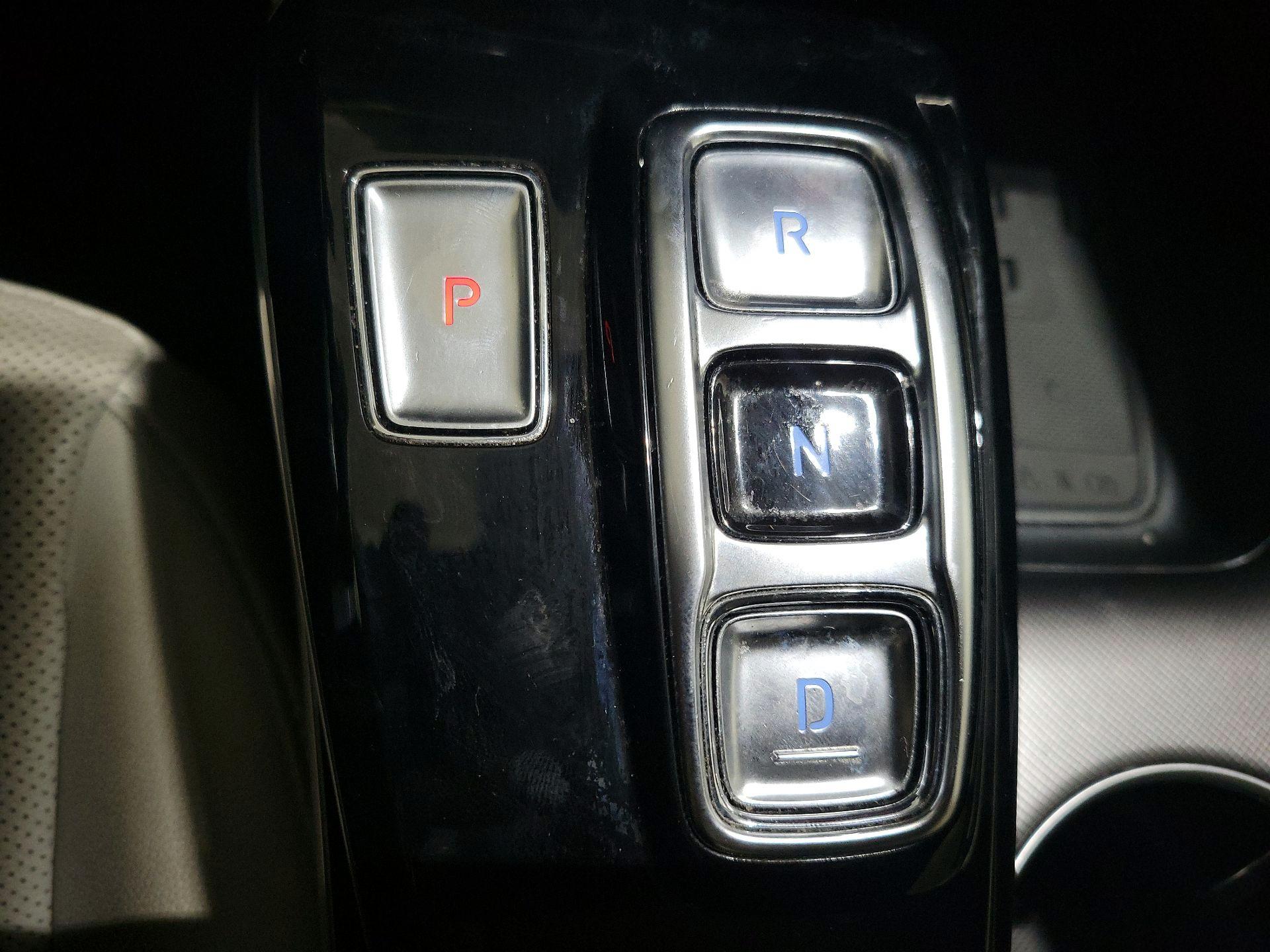 Thumbnail: 2023 Hyundai Sonata - 18