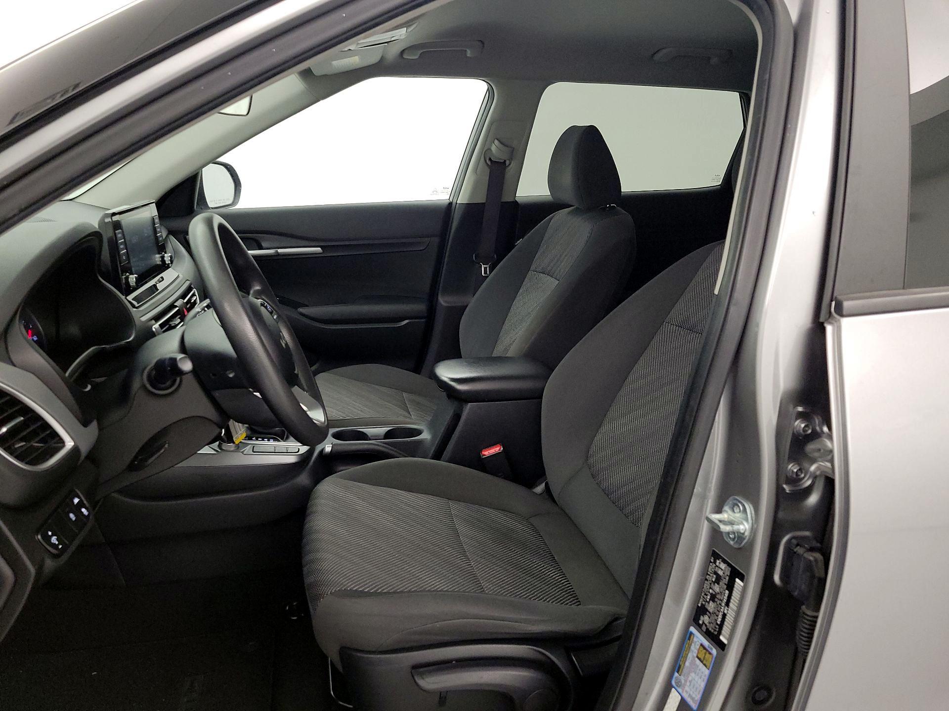 Thumbnail: 2023 Kia Seltos - 11