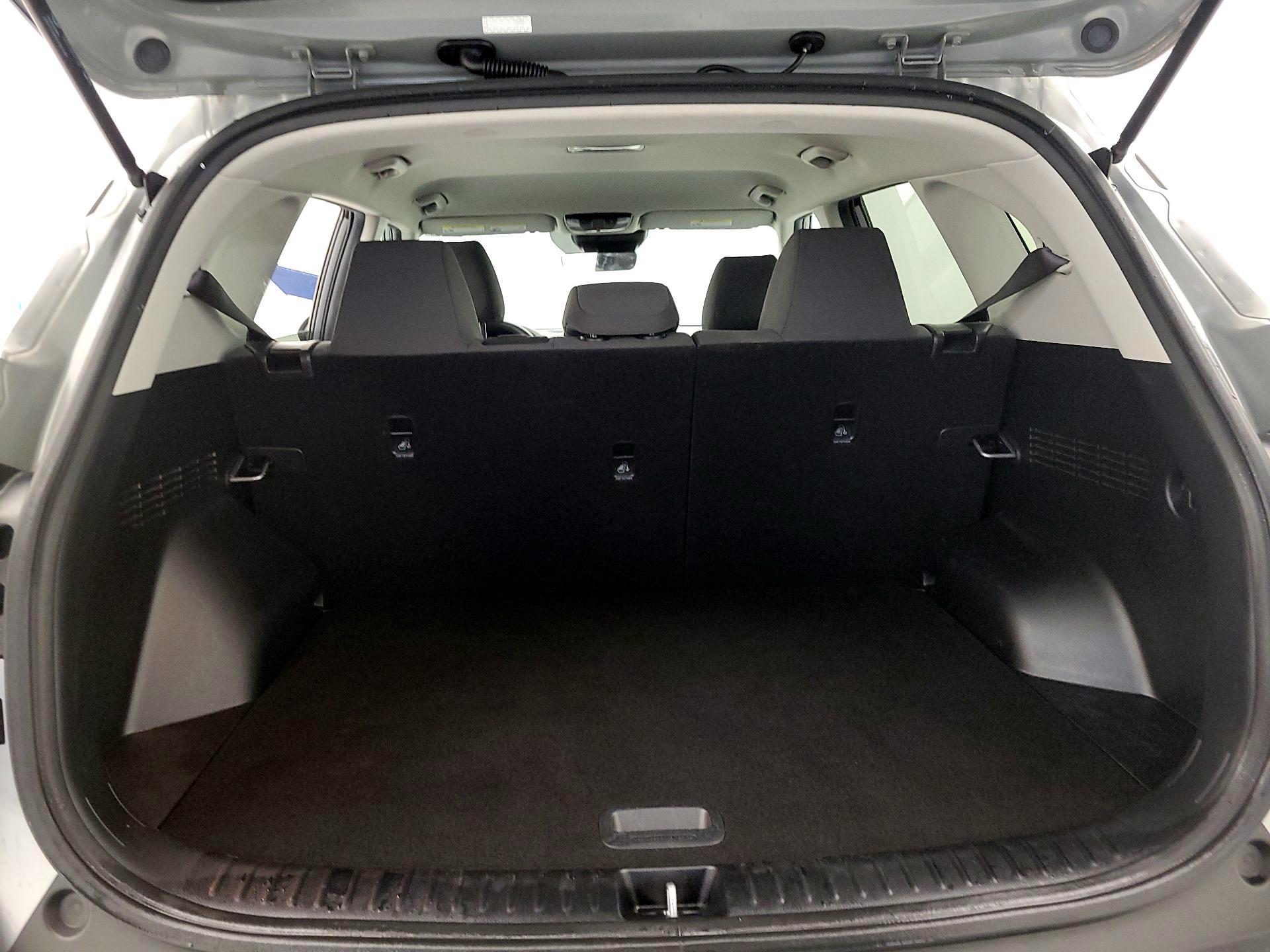 Thumbnail: 2023 Kia Seltos - 20