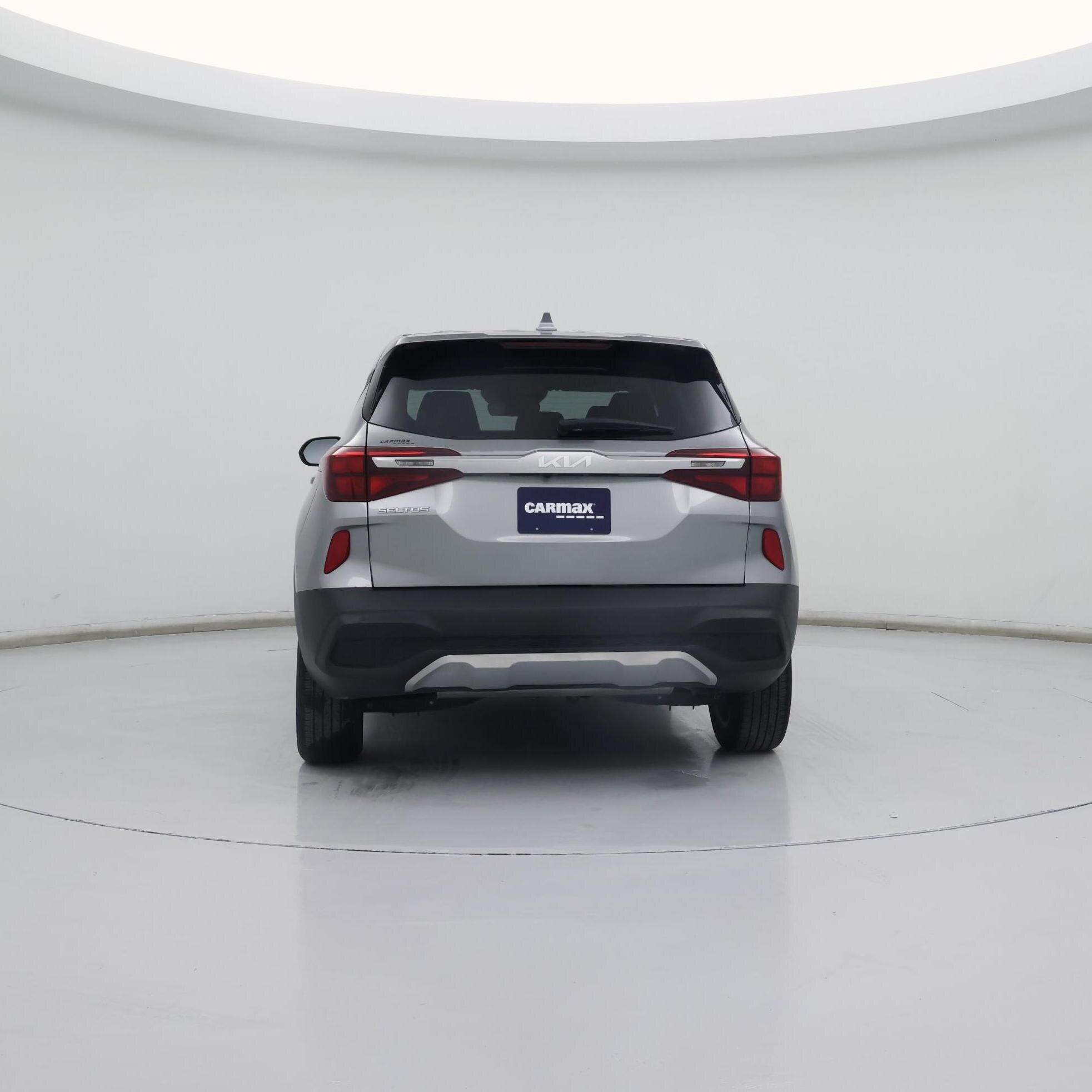 Thumbnail: 2023 Kia Seltos - 6