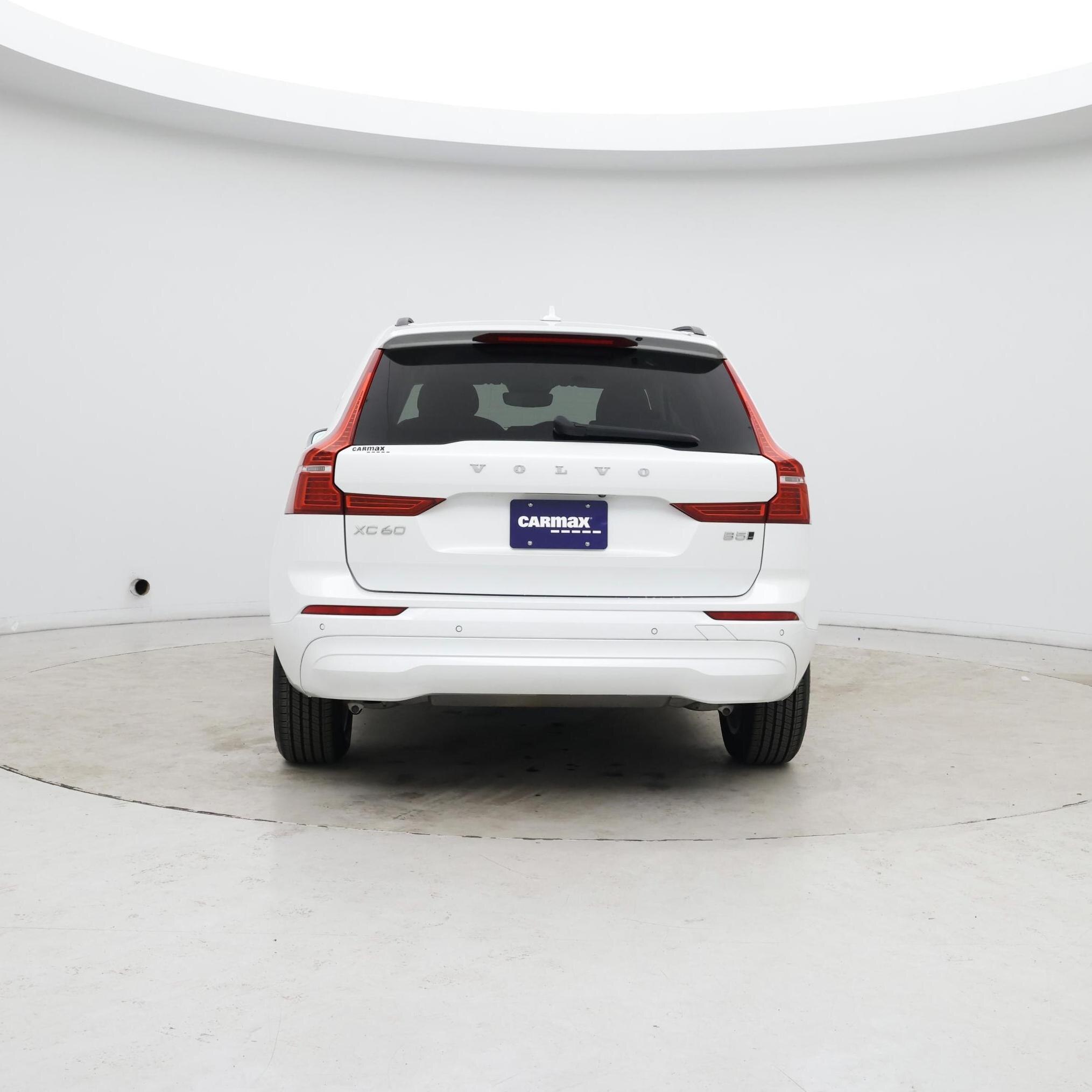 Thumbnail: 2022 Volvo XC60 - 6