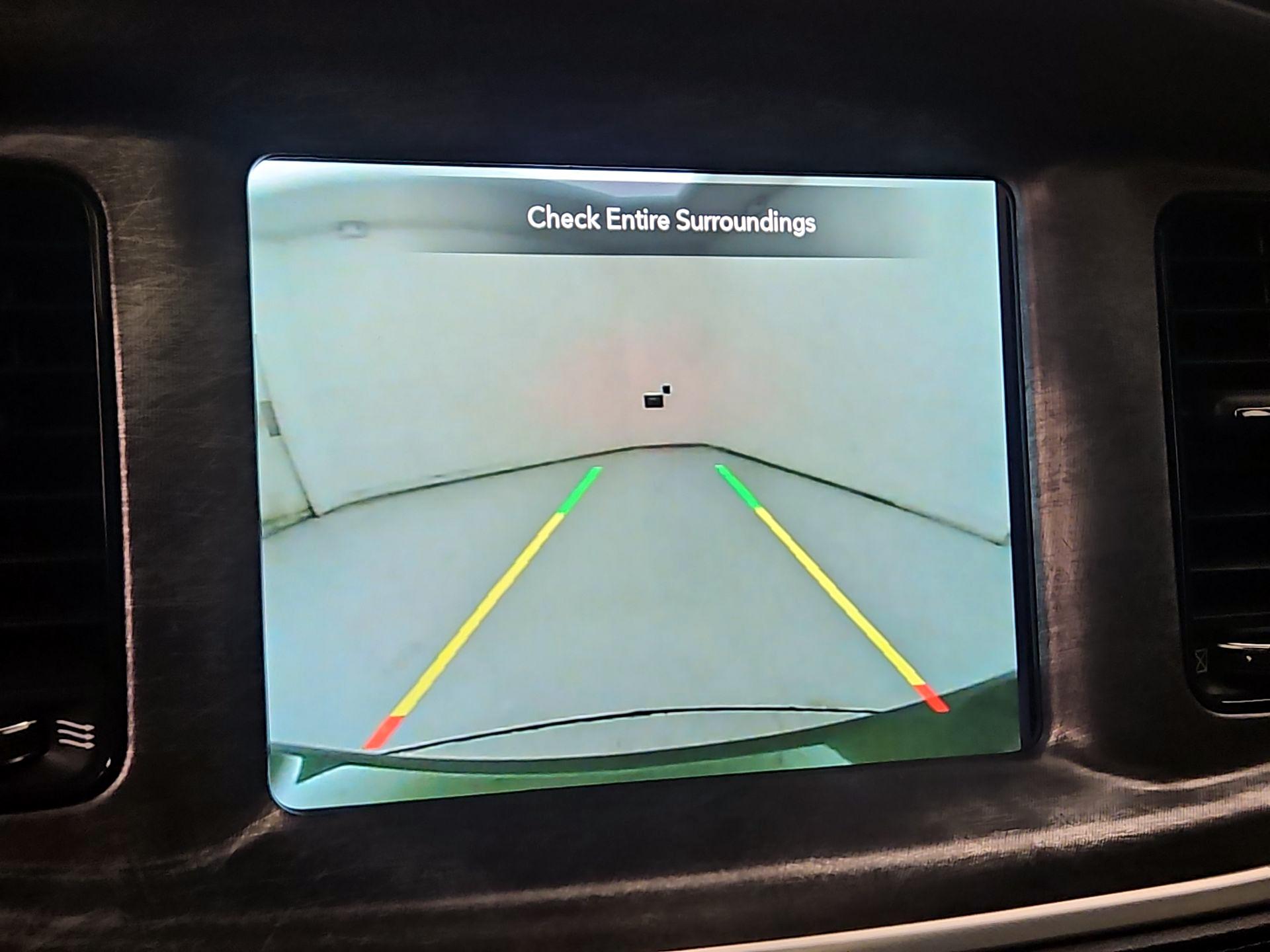 Thumbnail: 2022 Dodge Charger - 14