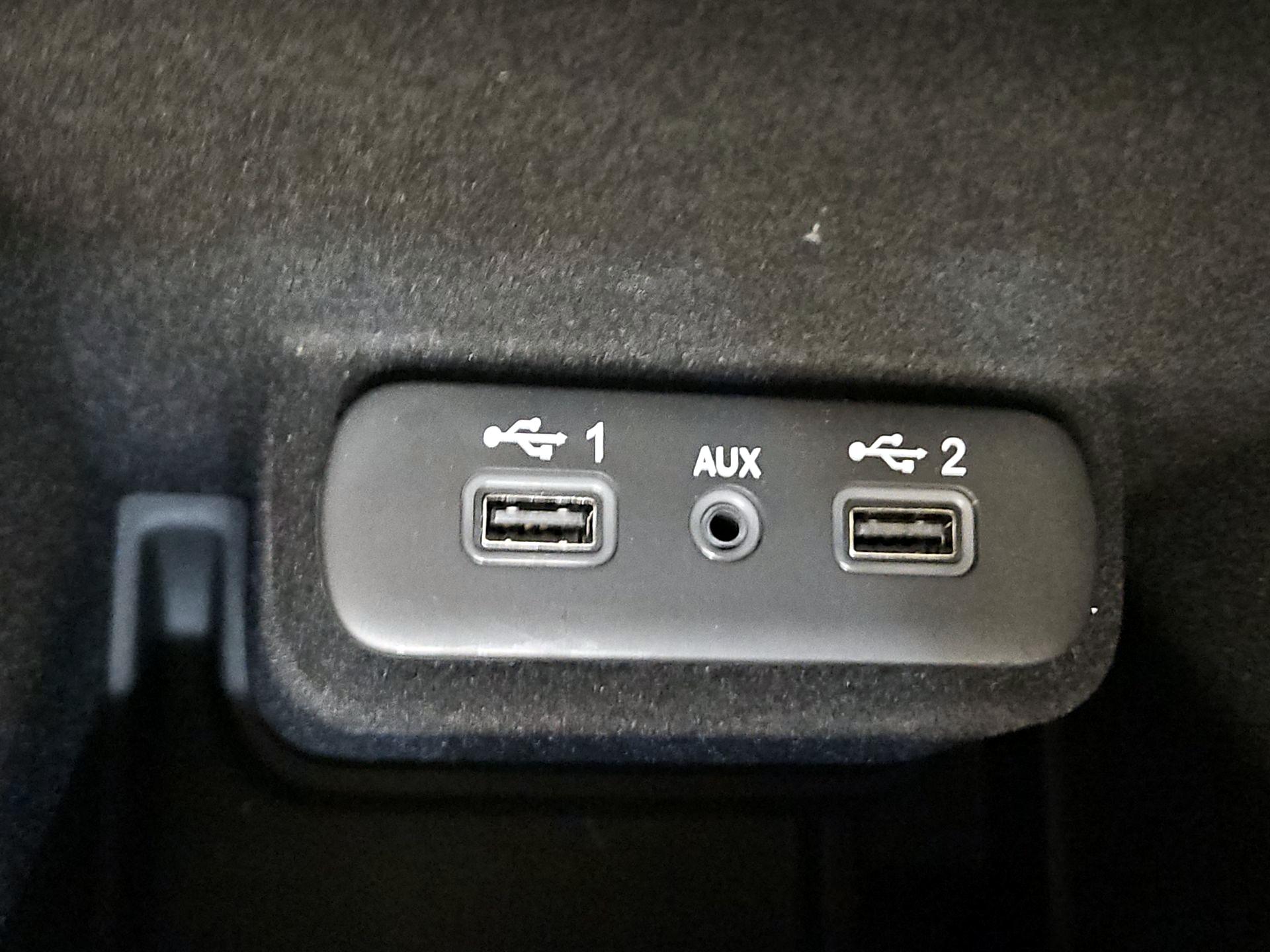 Thumbnail: 2022 Dodge Charger - 18