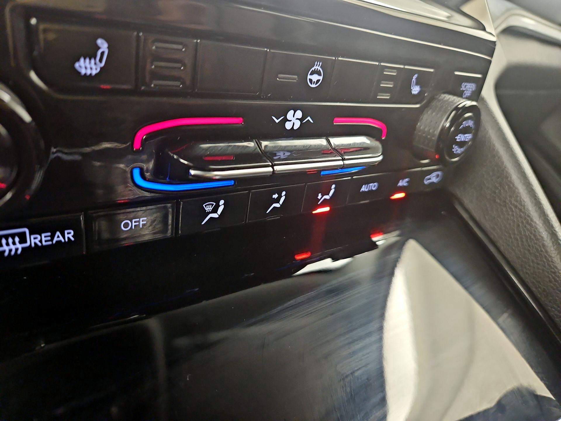 Thumbnail: 2023 Jeep Grand Cherokee L - 17