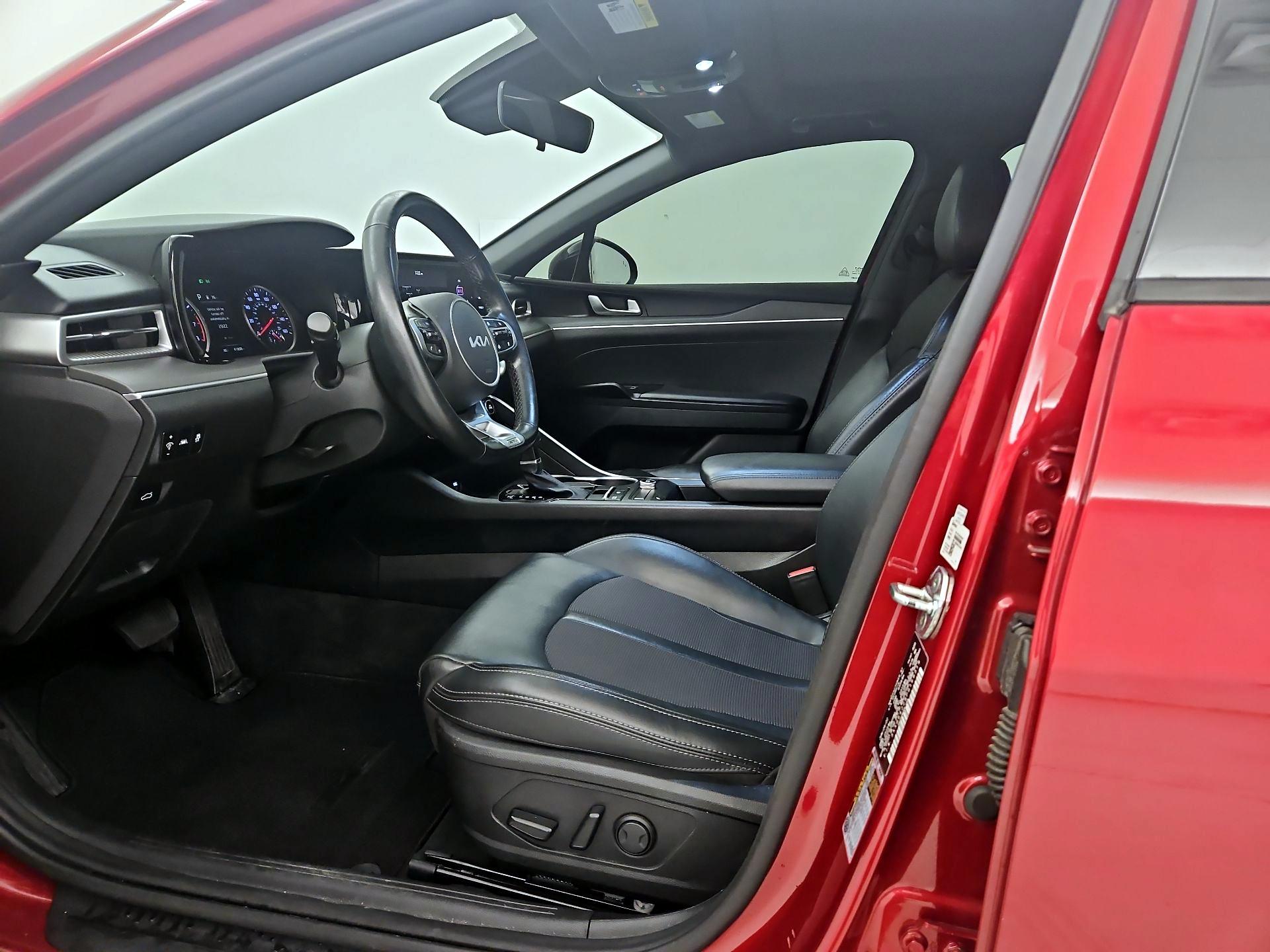 Thumbnail: 2023 Kia K5 - 11