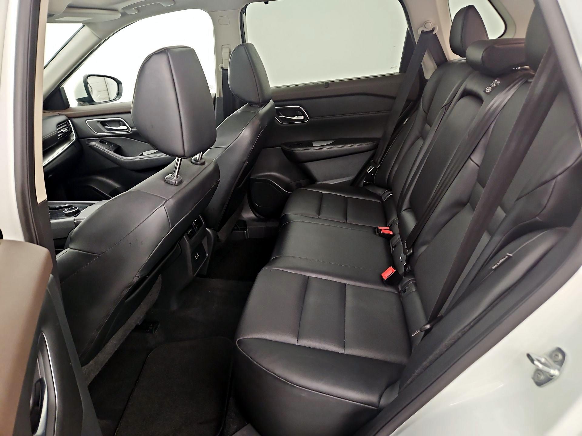 Thumbnail: 2021 Nissan Rogue - 20