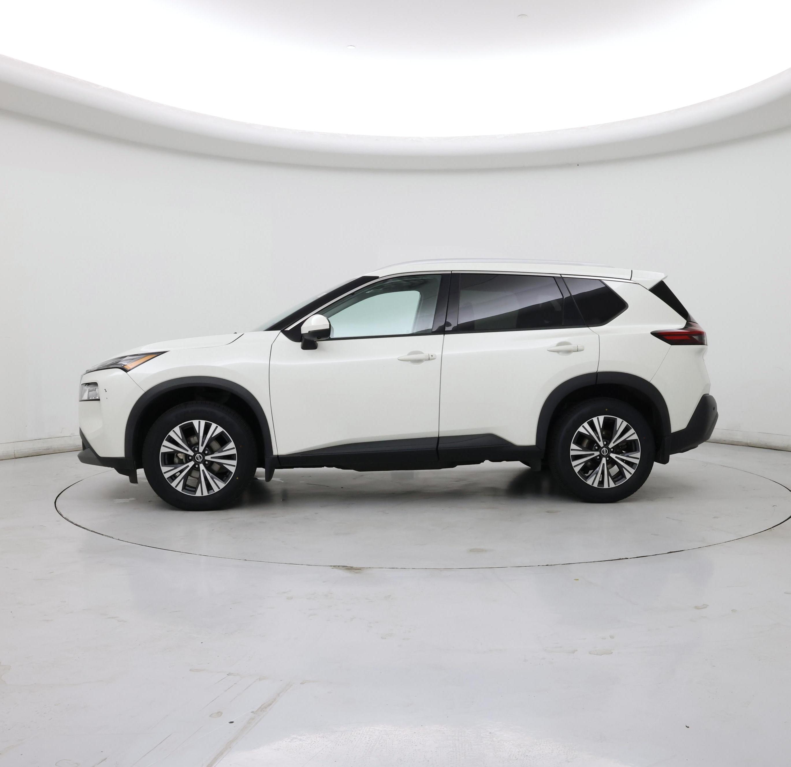 Thumbnail: 2021 Nissan Rogue - 3