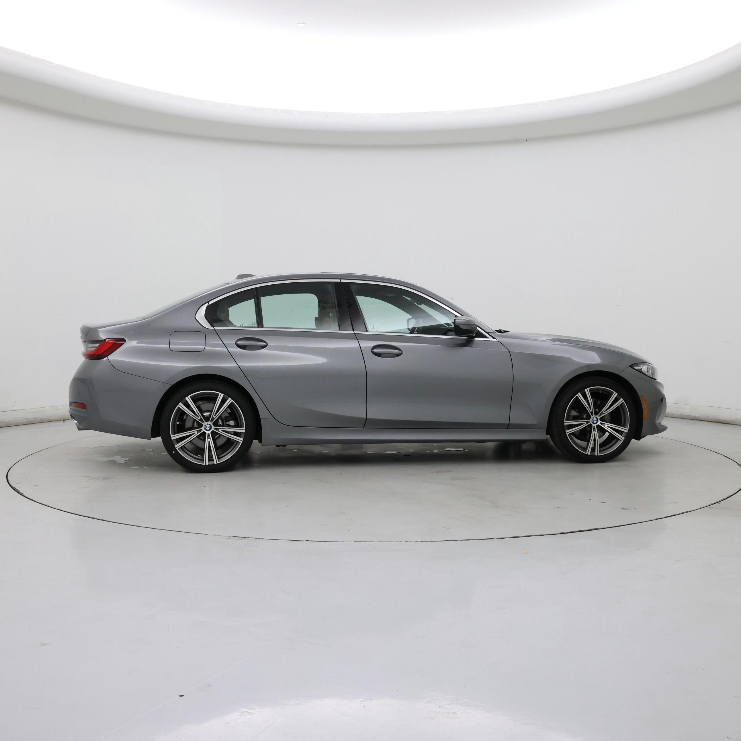 Thumbnail: 2024 BMW 3 Series - 7