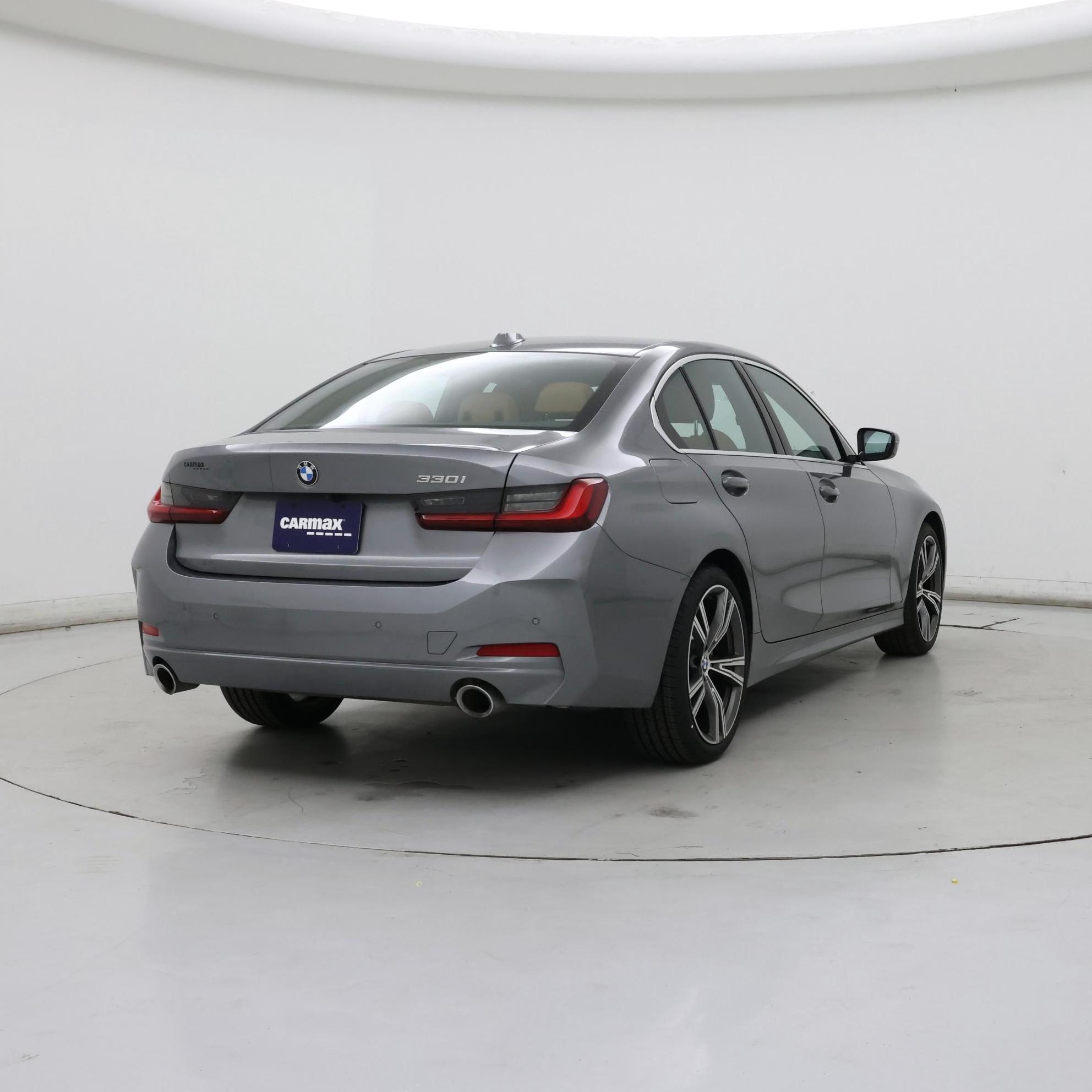 Thumbnail: 2024 BMW 3 Series - 8