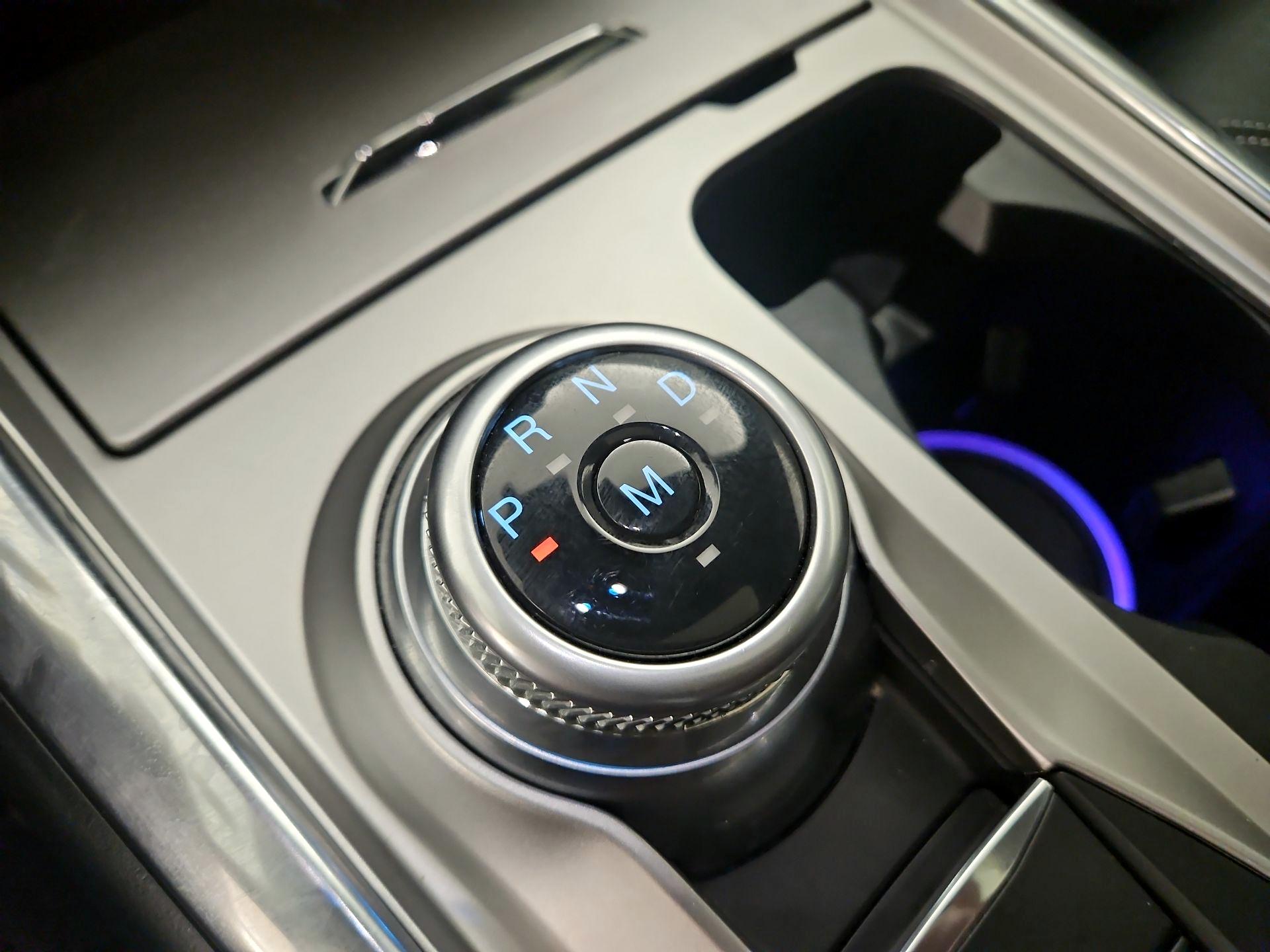 Thumbnail: 2020 Ford Explorer - 18