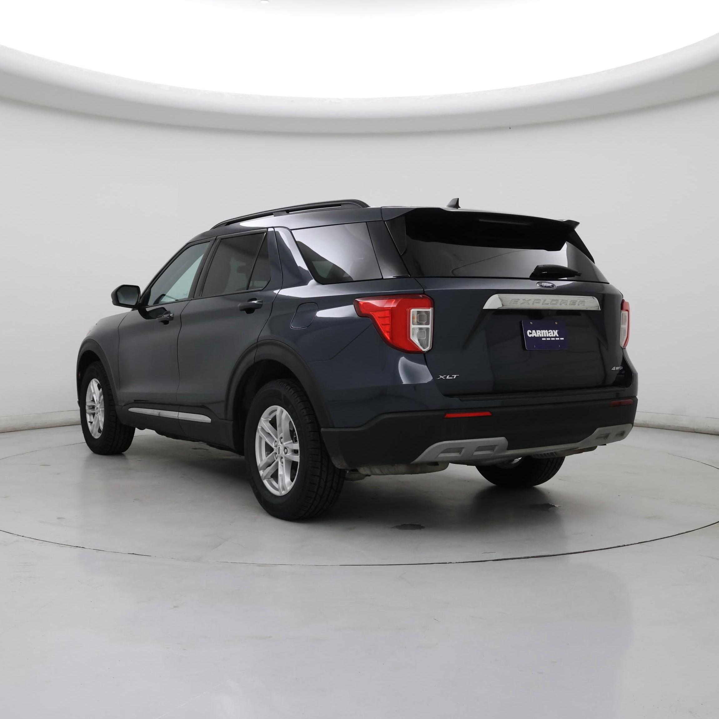 Thumbnail: 2022 Ford Explorer - 2