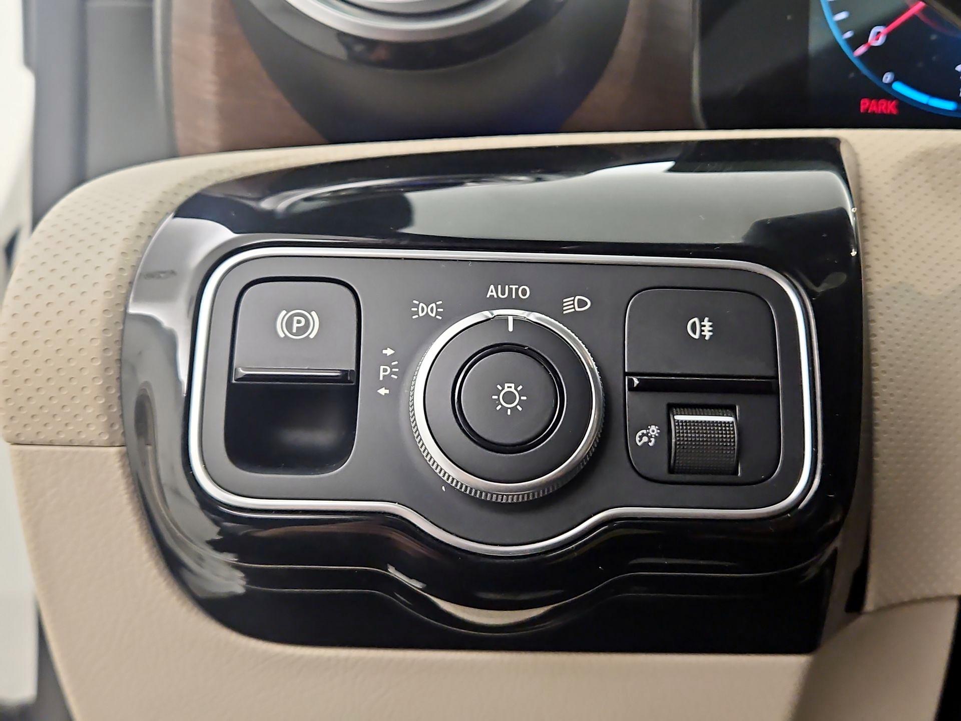 Thumbnail: 2022 Mercedes-Benz CLA - 13