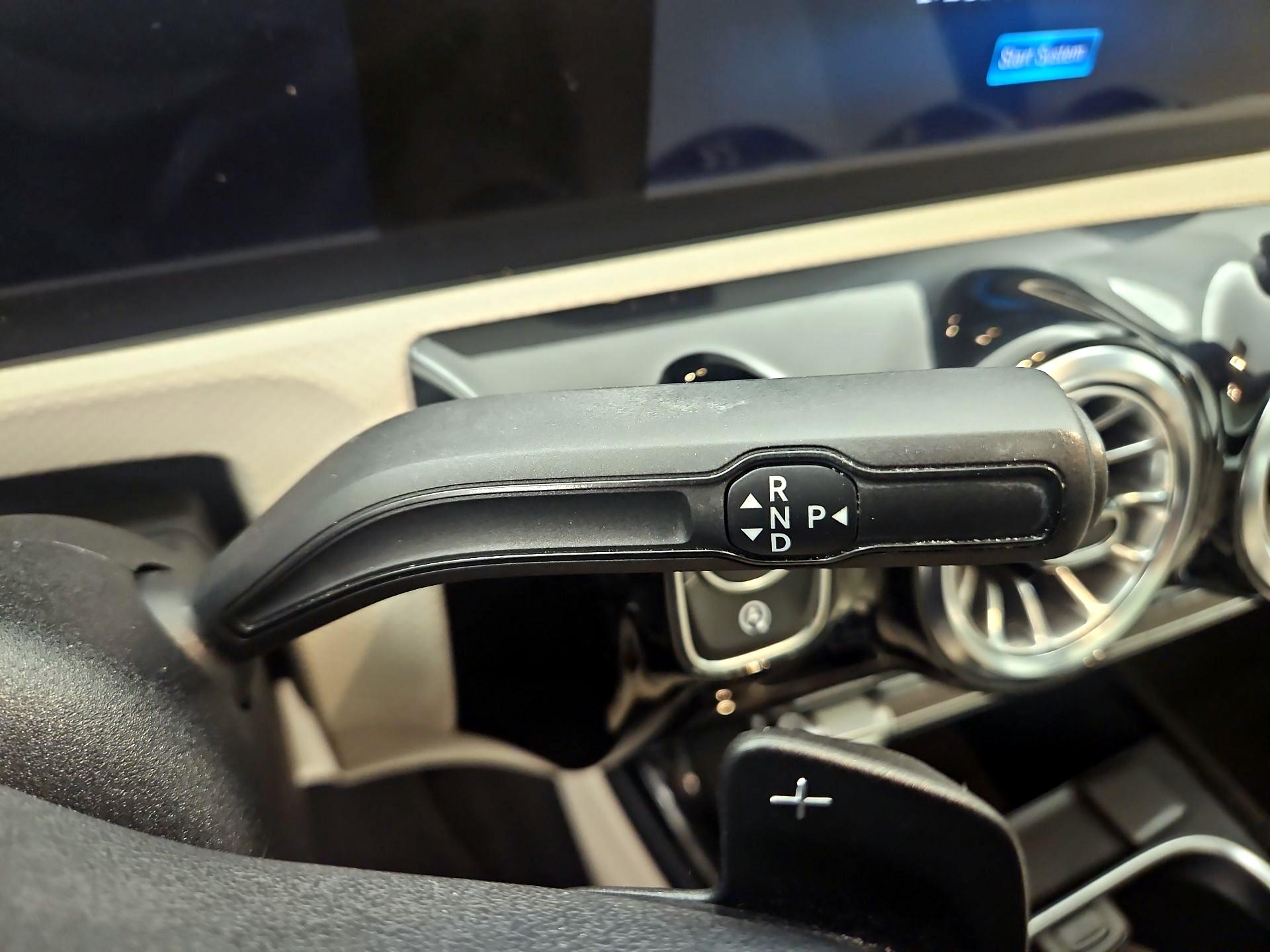 Thumbnail: 2022 Mercedes-Benz CLA - 17