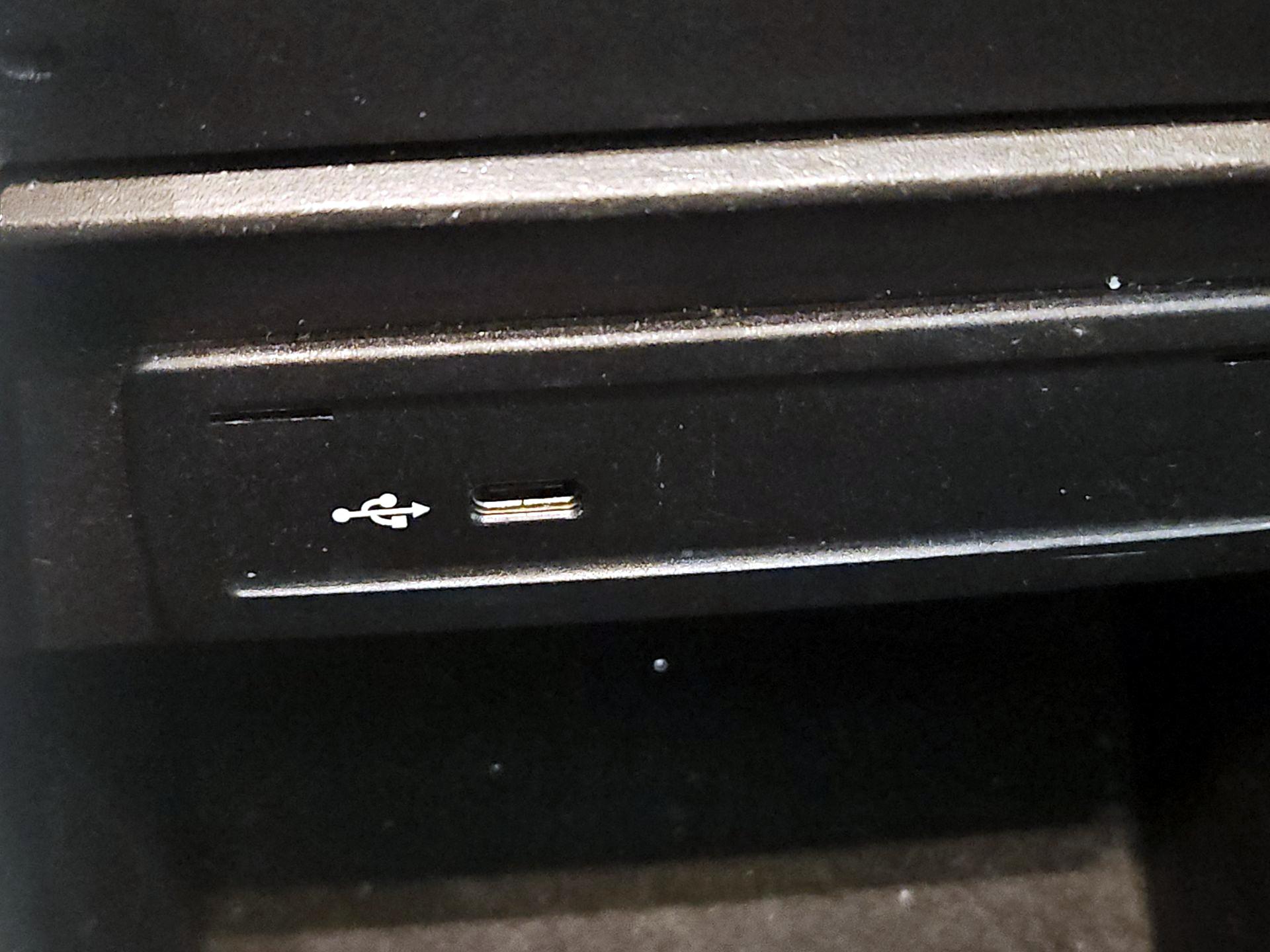 Thumbnail: 2022 Mercedes-Benz CLA - 18