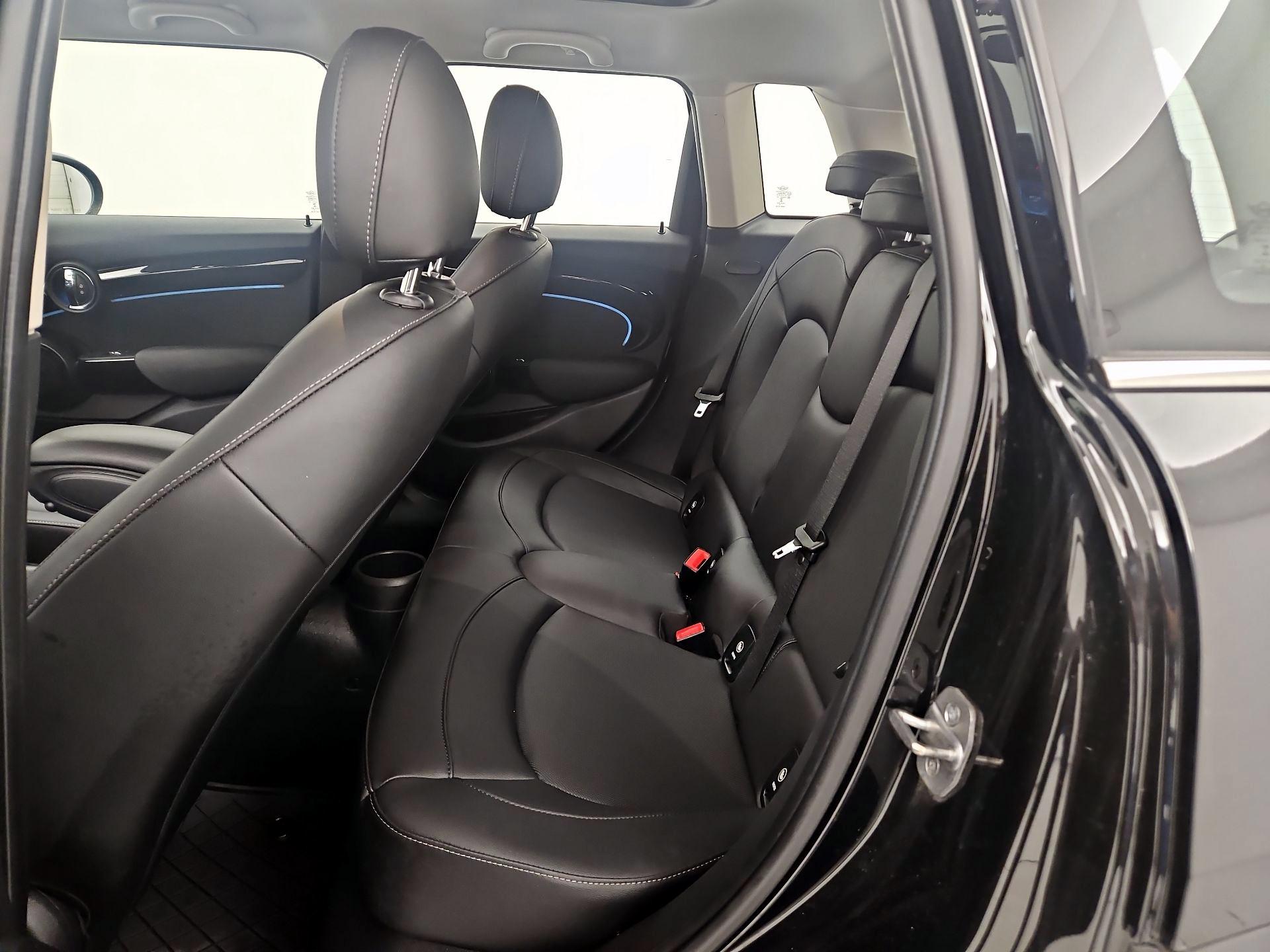 Thumbnail: 2023 MINI Cooper Hardtop - 20