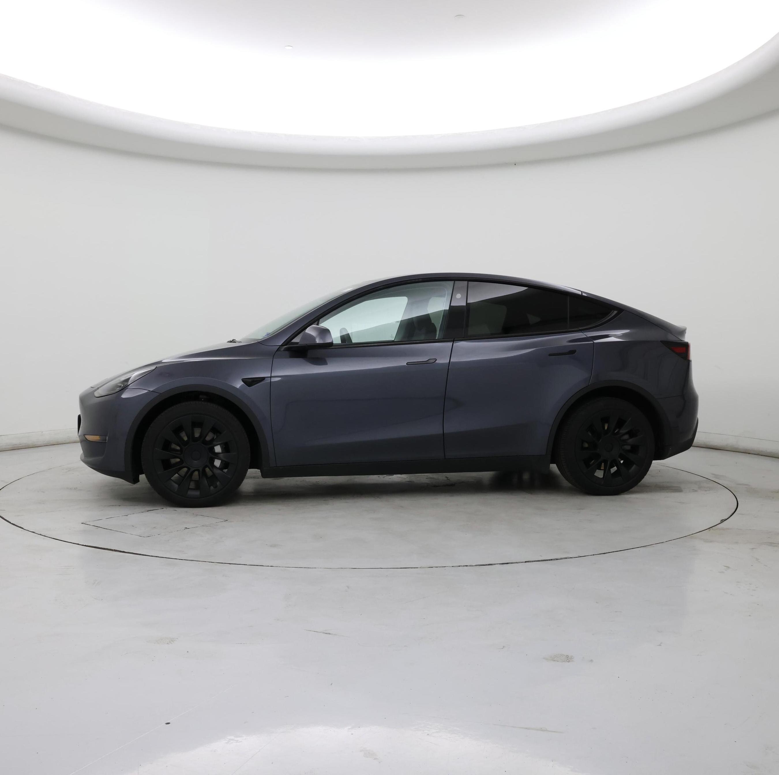 Thumbnail: 2023 Tesla Model Y - 3