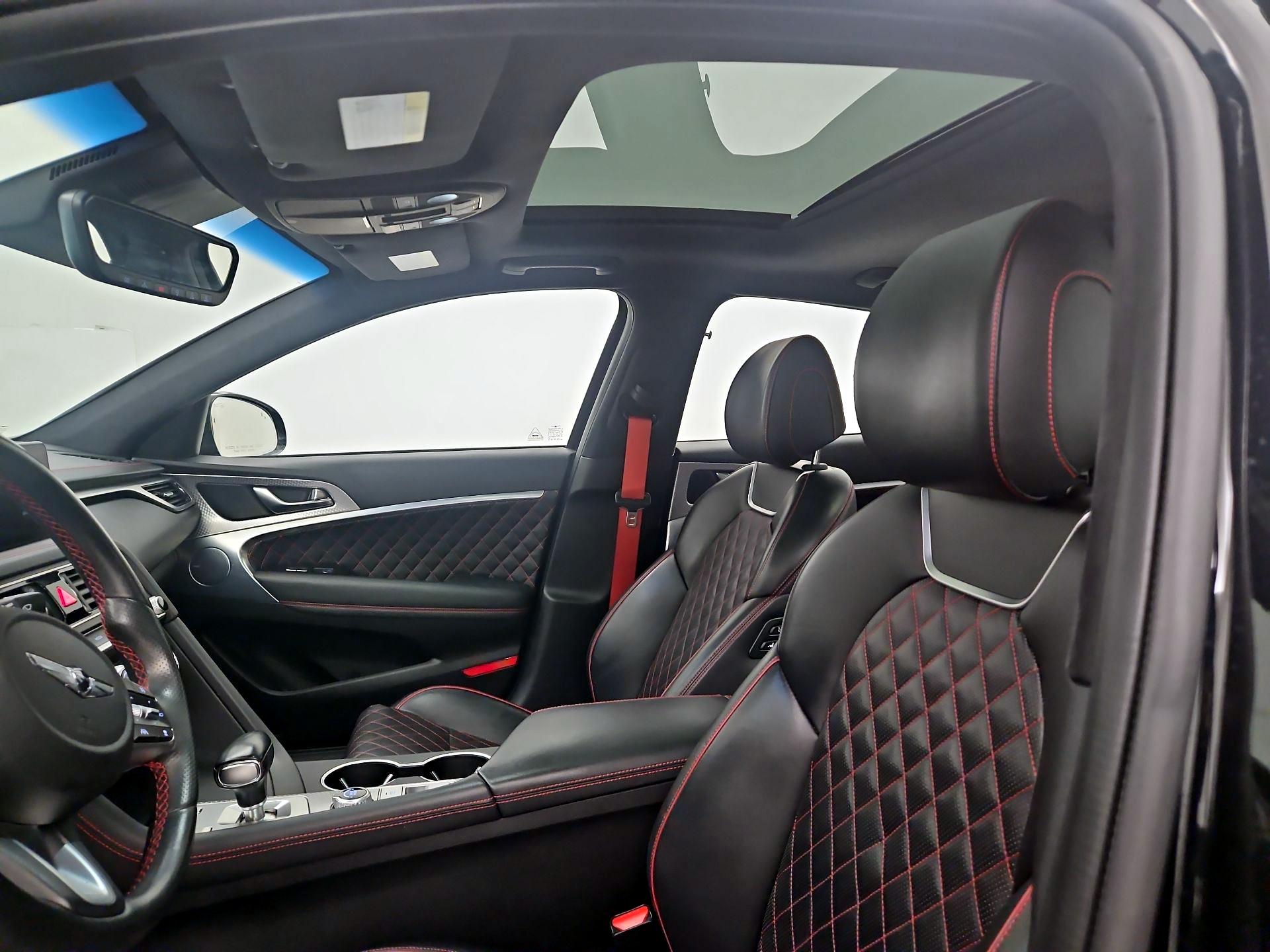 Thumbnail: 2022 Genesis G70 - 20