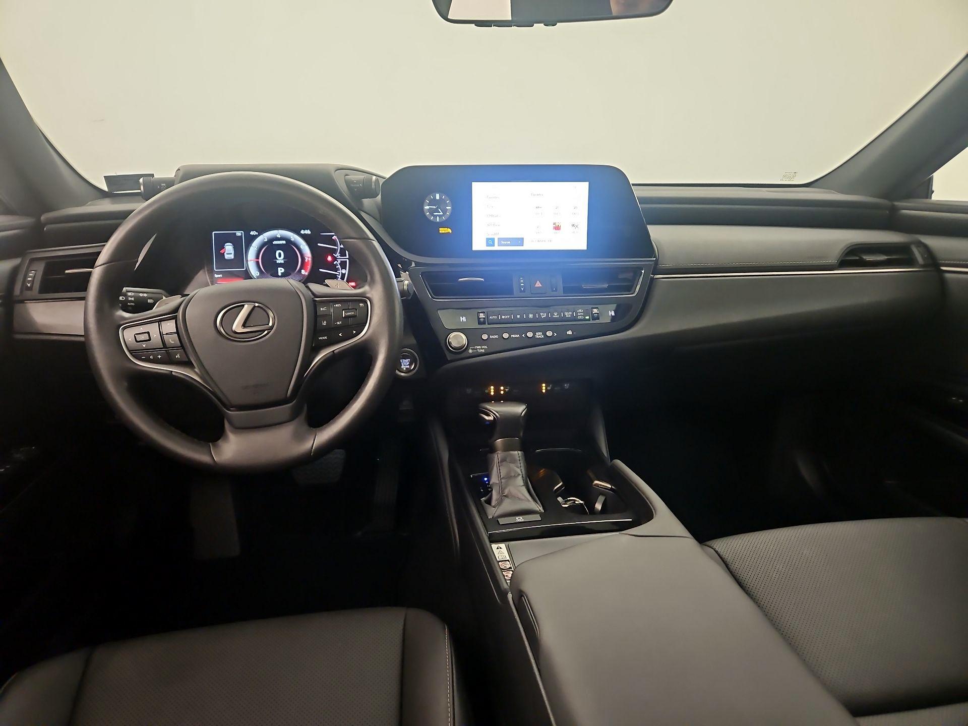 Thumbnail: 2023 Lexus ES - 9