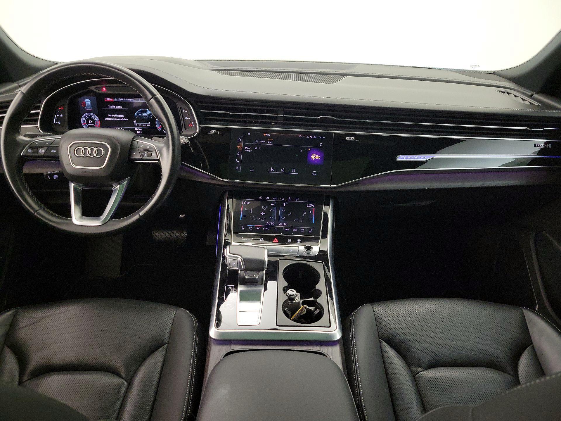 Thumbnail: 2021 Audi Q8 - 9