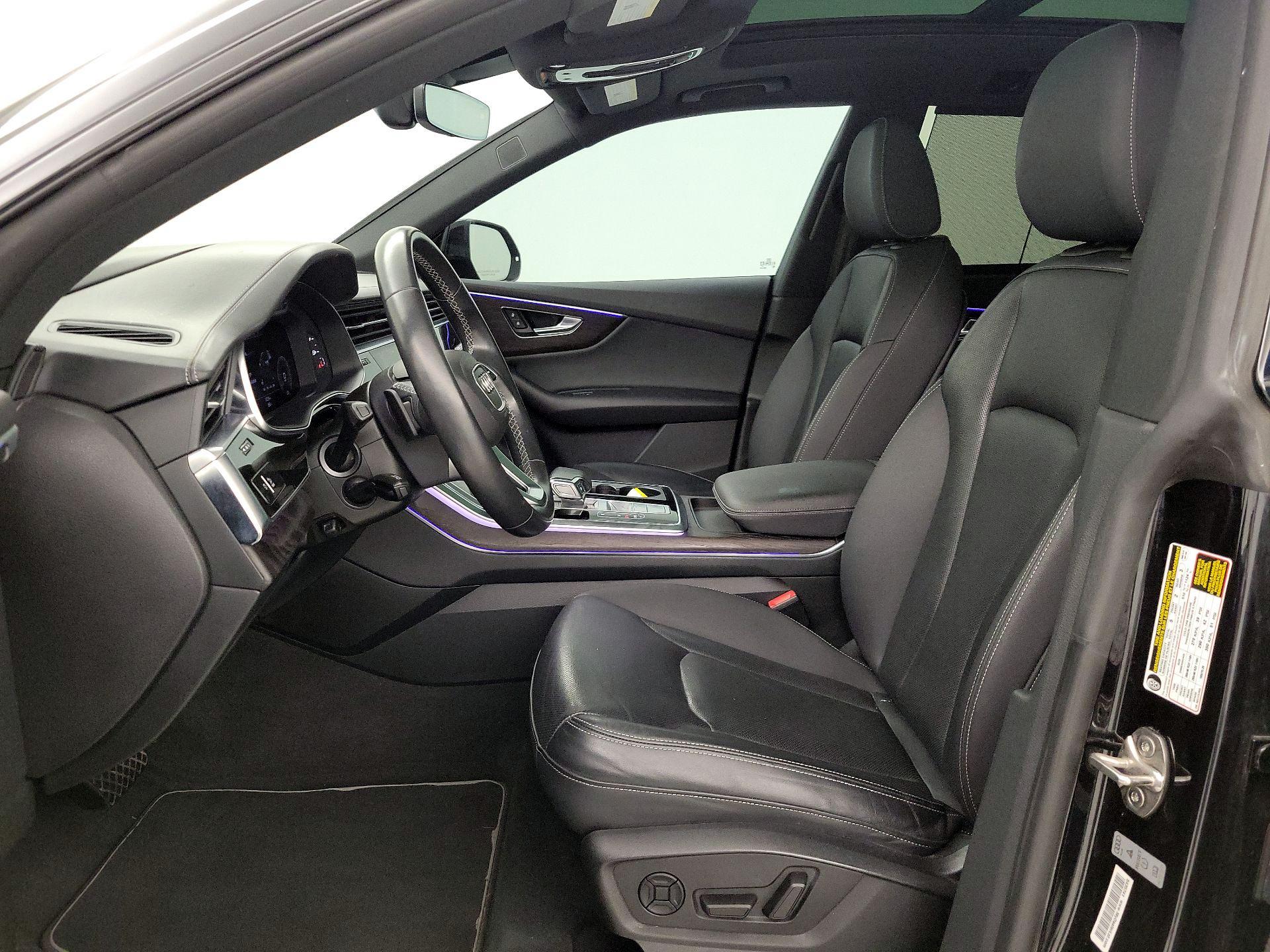 Thumbnail: 2021 Audi Q8 - 11