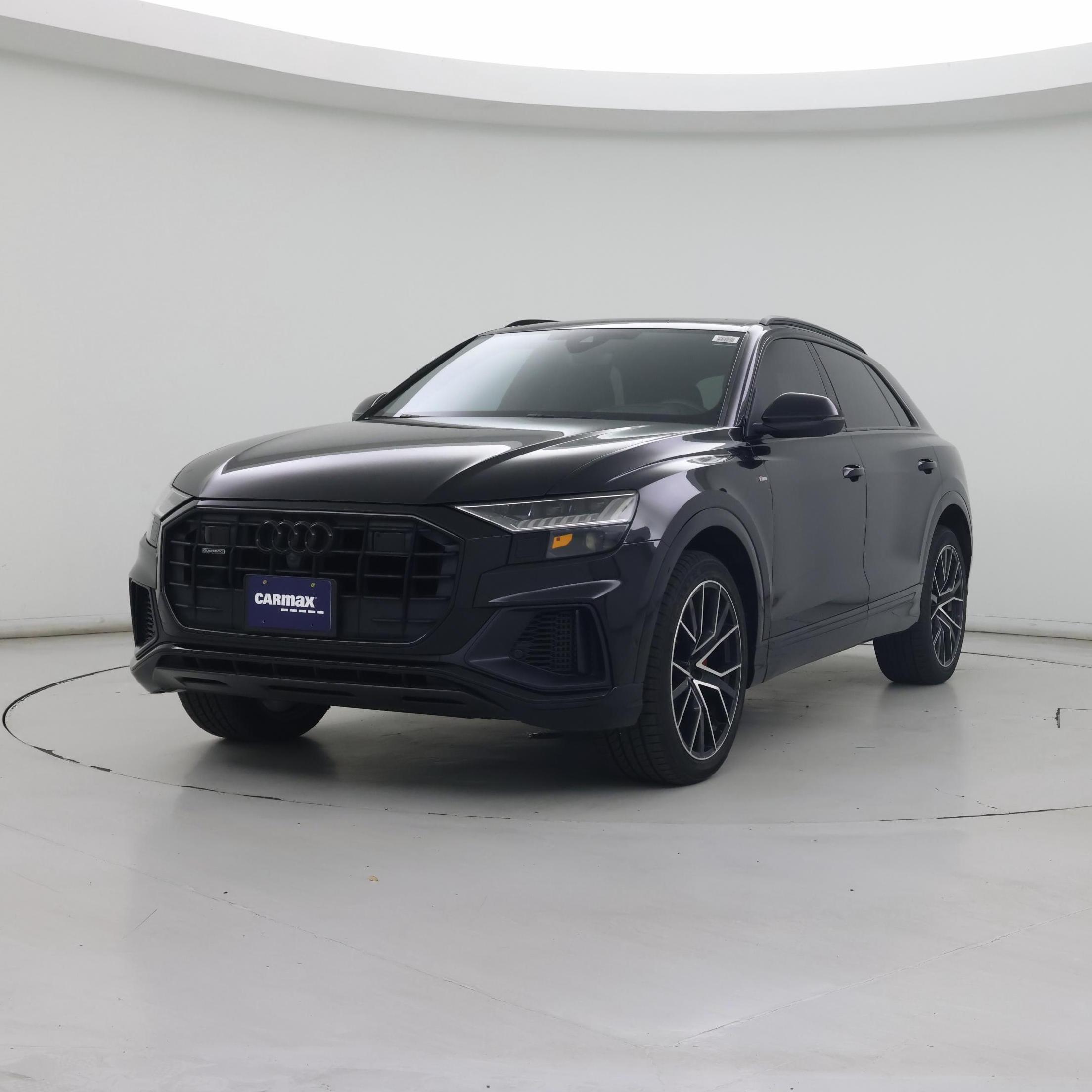 Thumbnail: 2021 Audi Q8 - 4