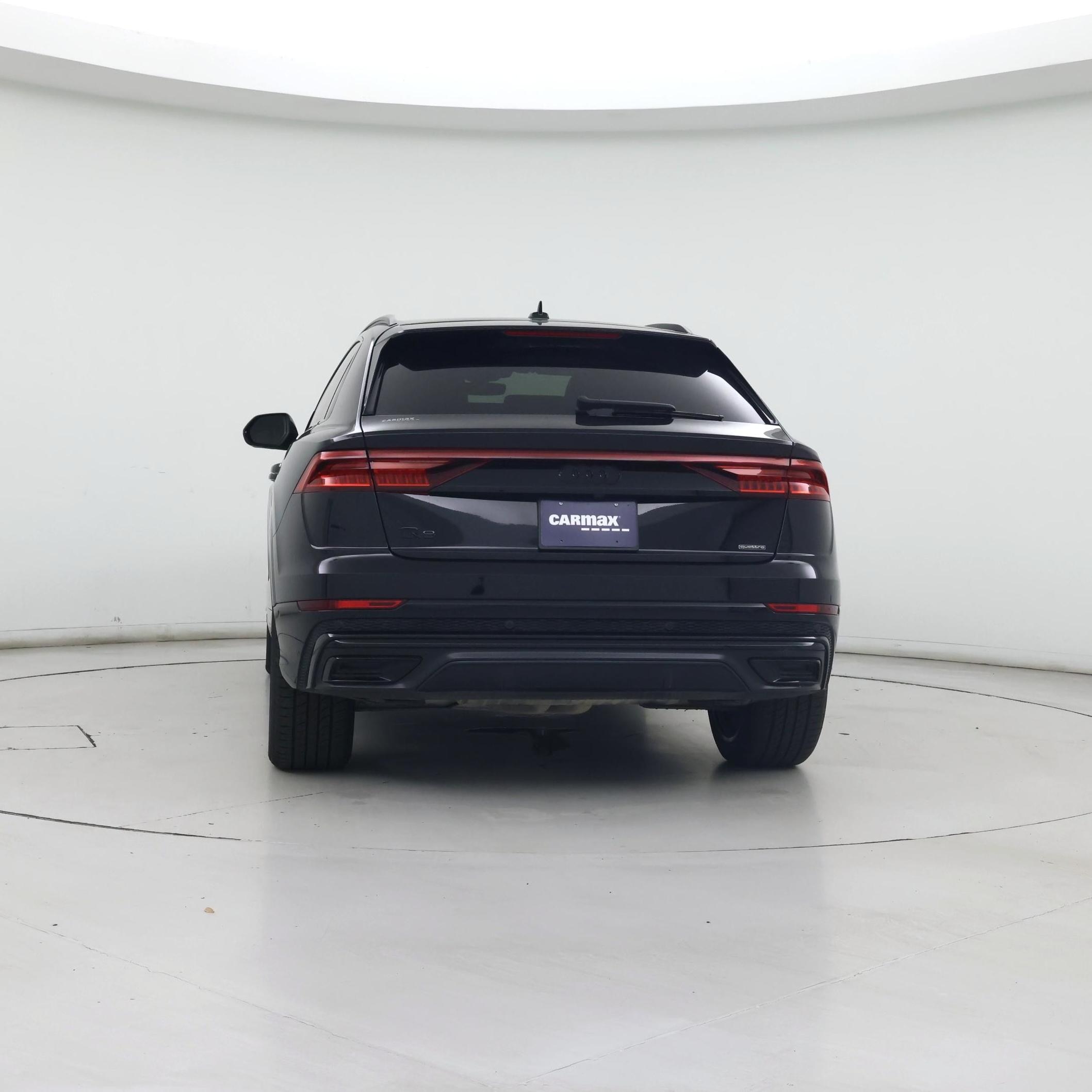 Thumbnail: 2021 Audi Q8 - 6