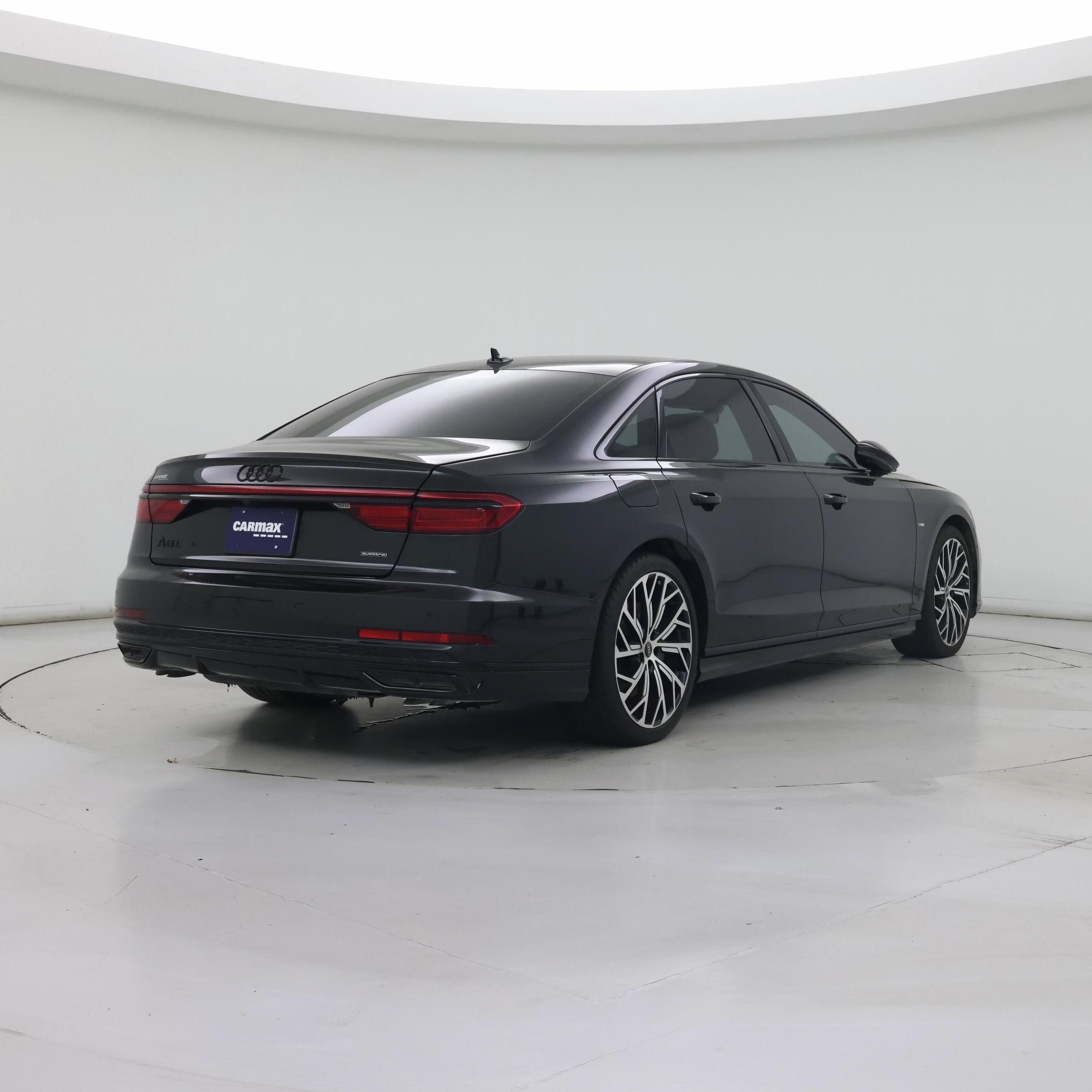 Thumbnail: 2021 Audi A8 - 8