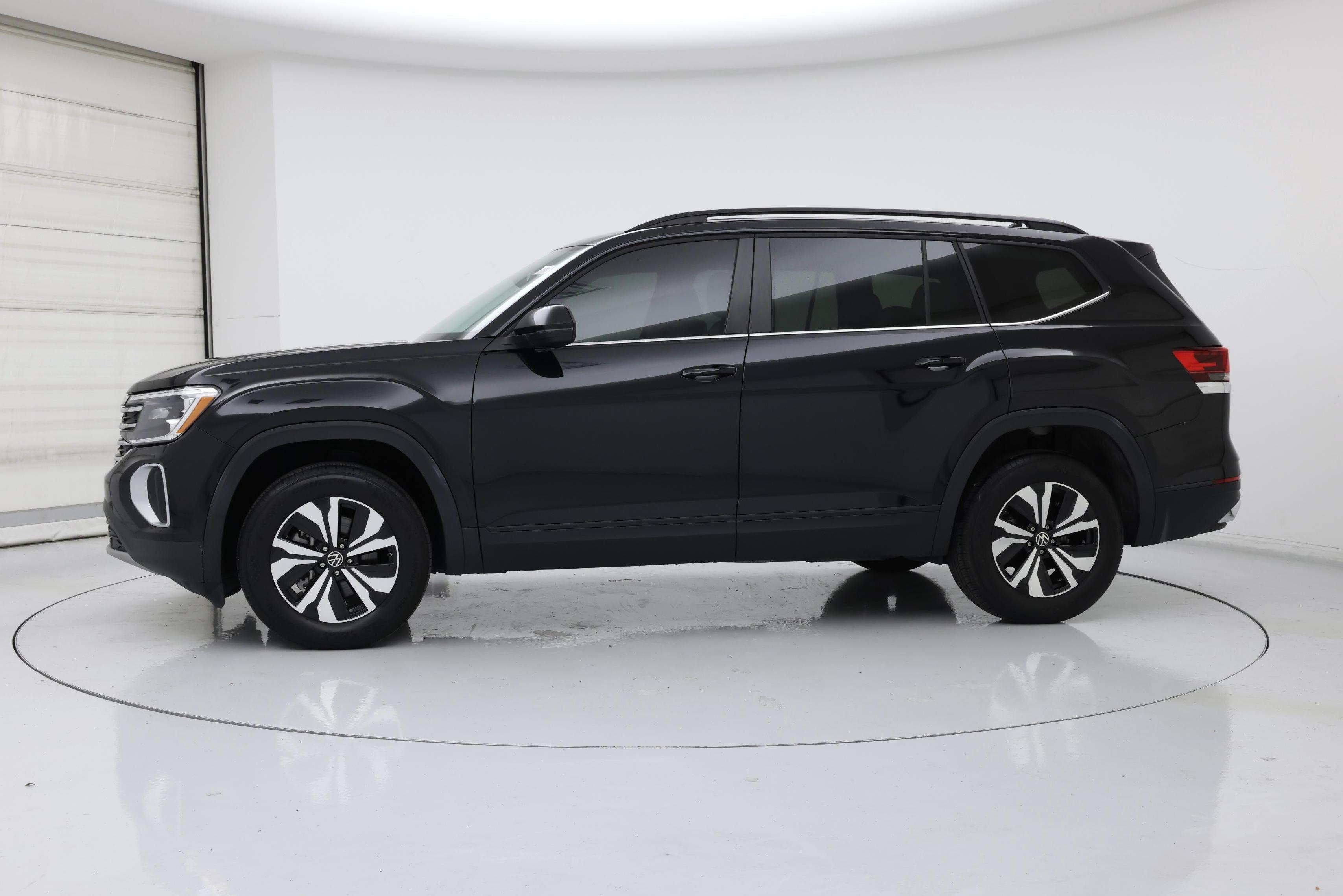 Thumbnail: 2024 Volkswagen Atlas - 3