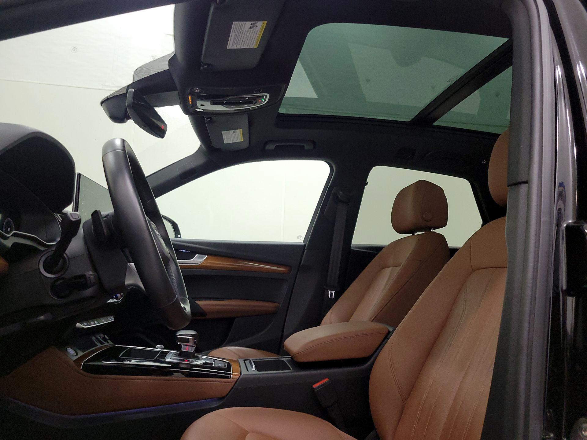 Thumbnail: 2022 Audi Q5 - 20