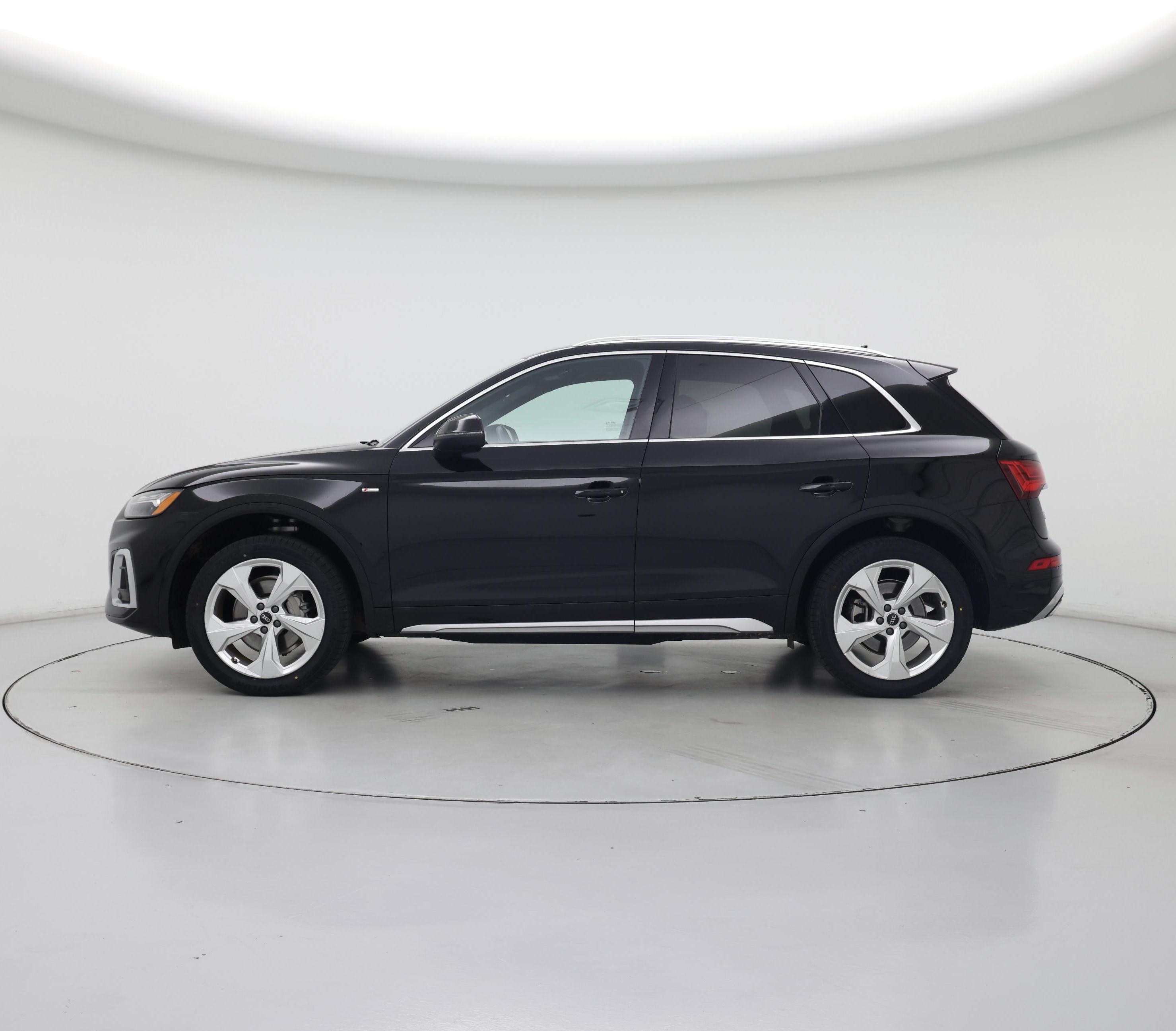 Thumbnail: 2022 Audi Q5 - 3