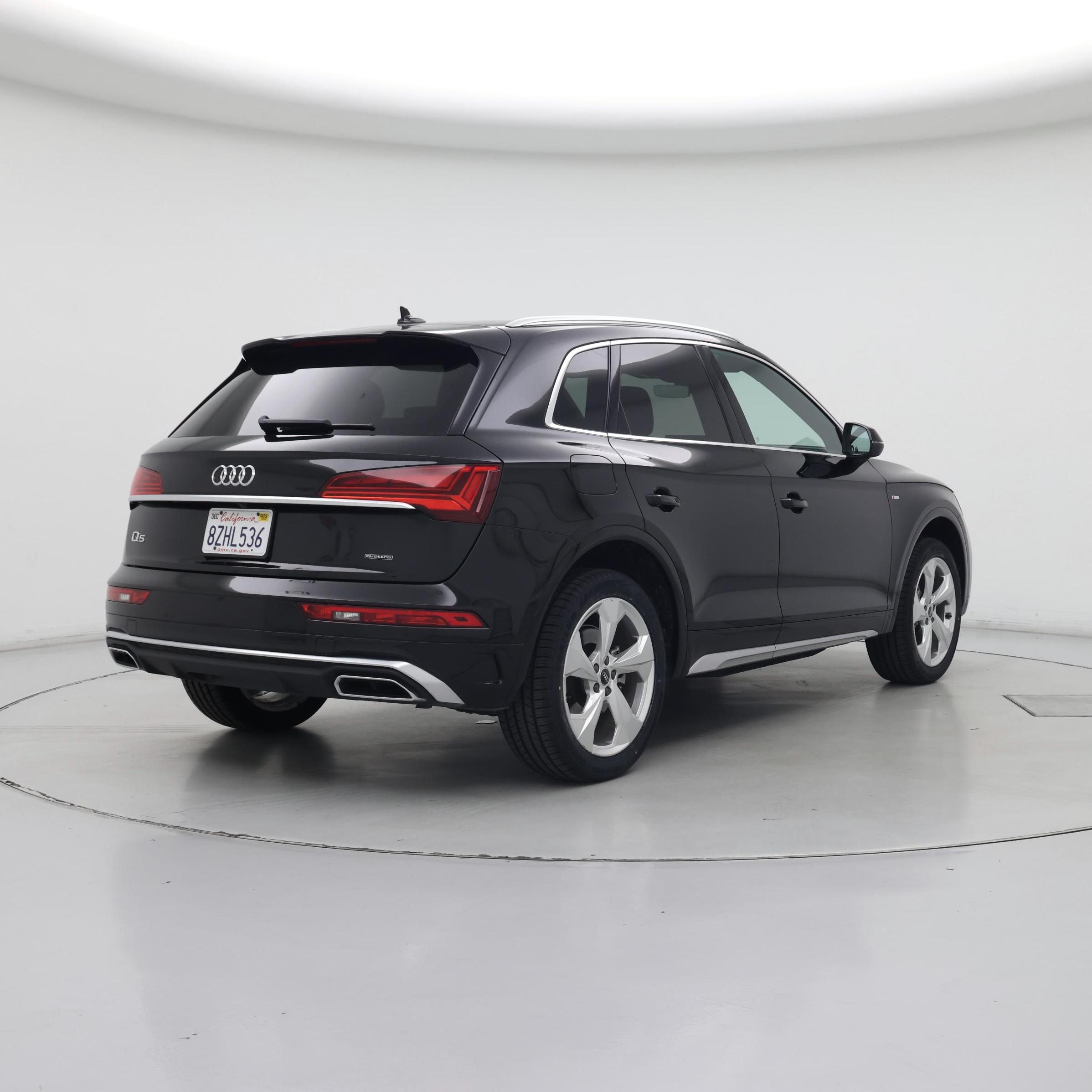 Thumbnail: 2022 Audi Q5 - 8