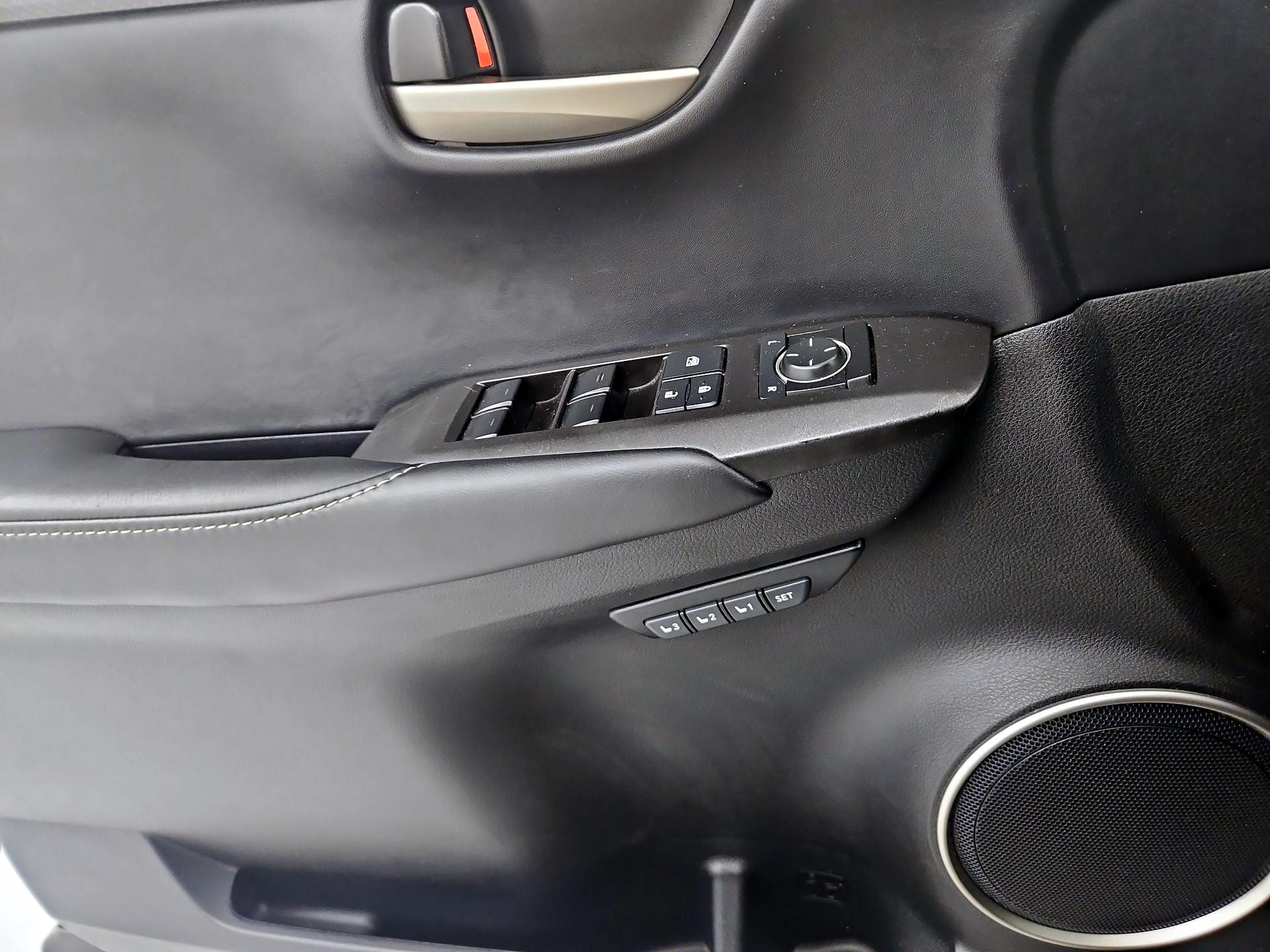 Thumbnail: 2015 Lexus NX - 12