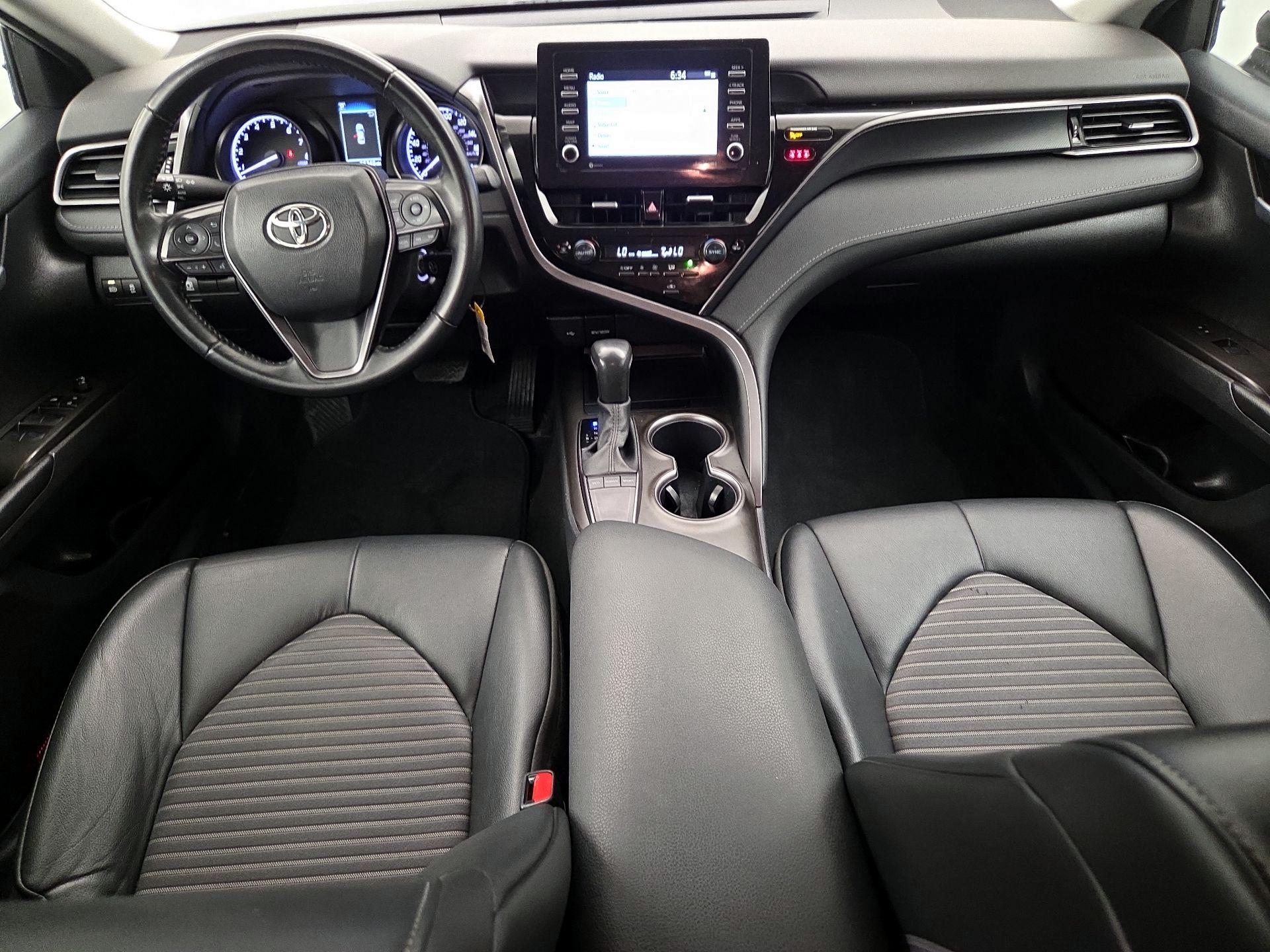 Thumbnail: 2023 Toyota Camry - 9