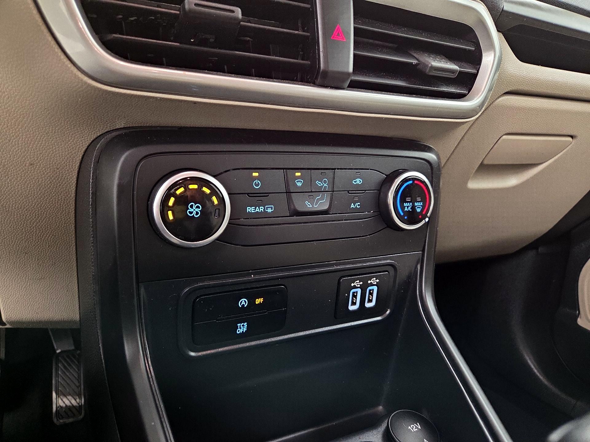 Thumbnail: 2020 Ford EcoSport - 16