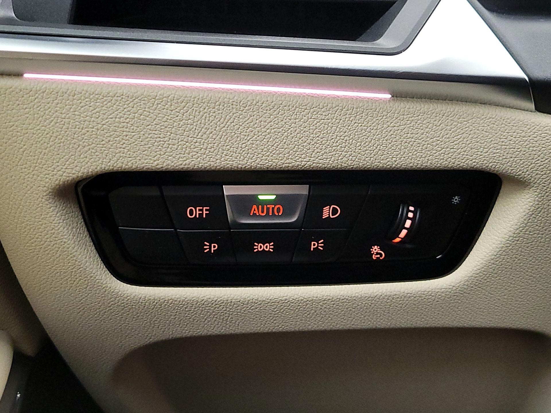 Thumbnail: 2023 BMW 3 Series - 13