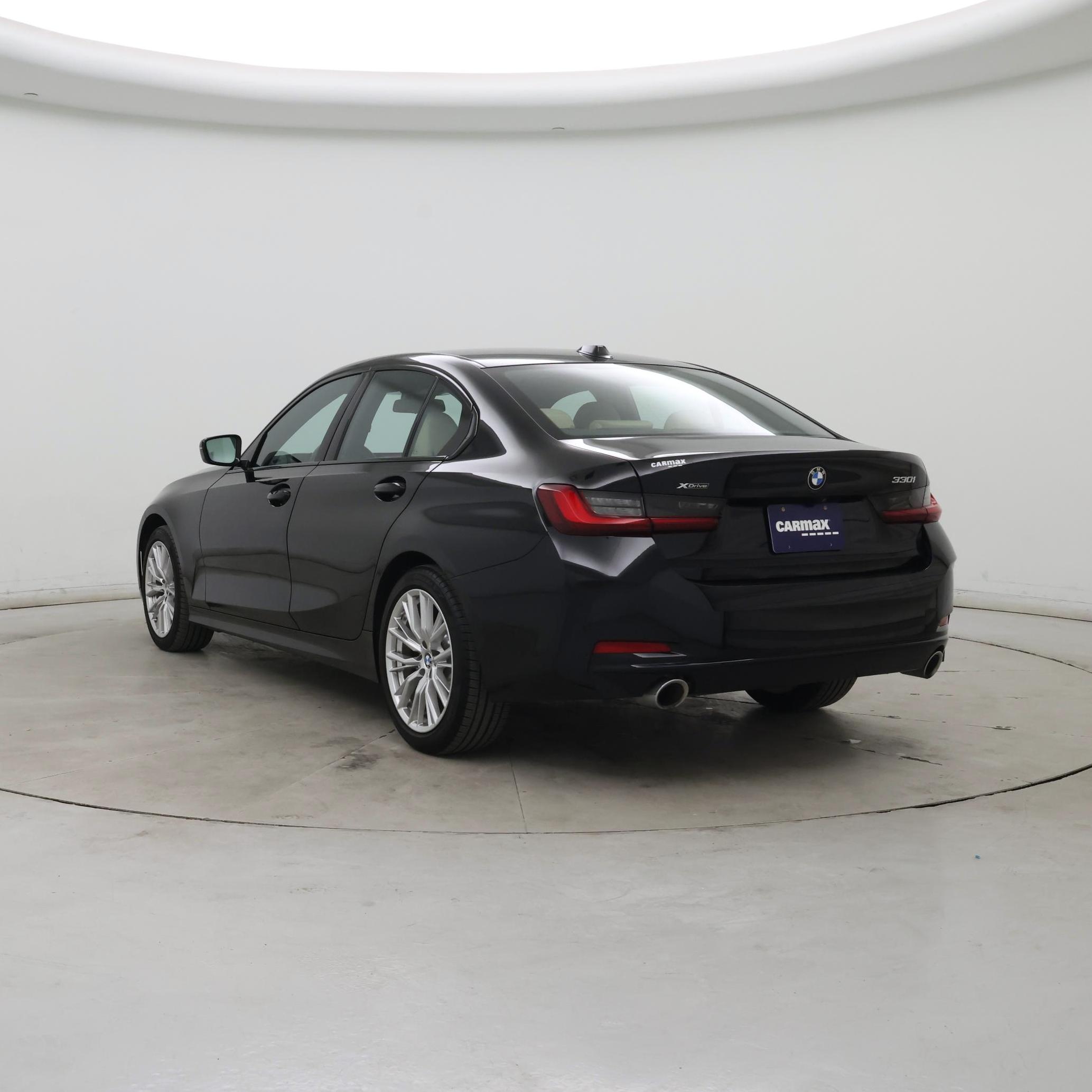 Thumbnail: 2023 BMW 3 Series - 2