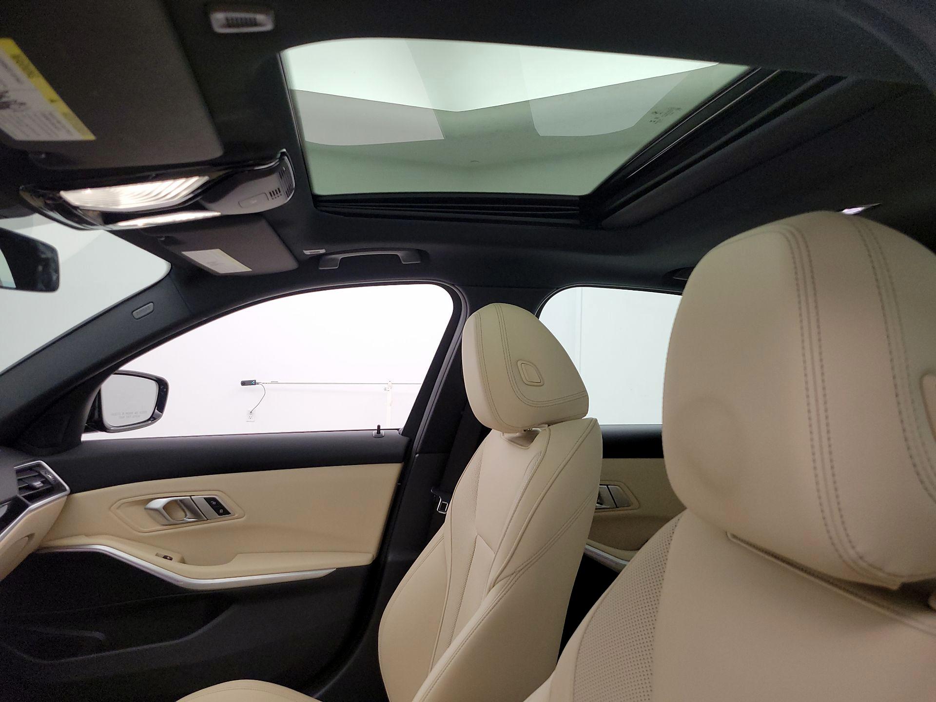 Thumbnail: 2023 BMW 3 Series - 20