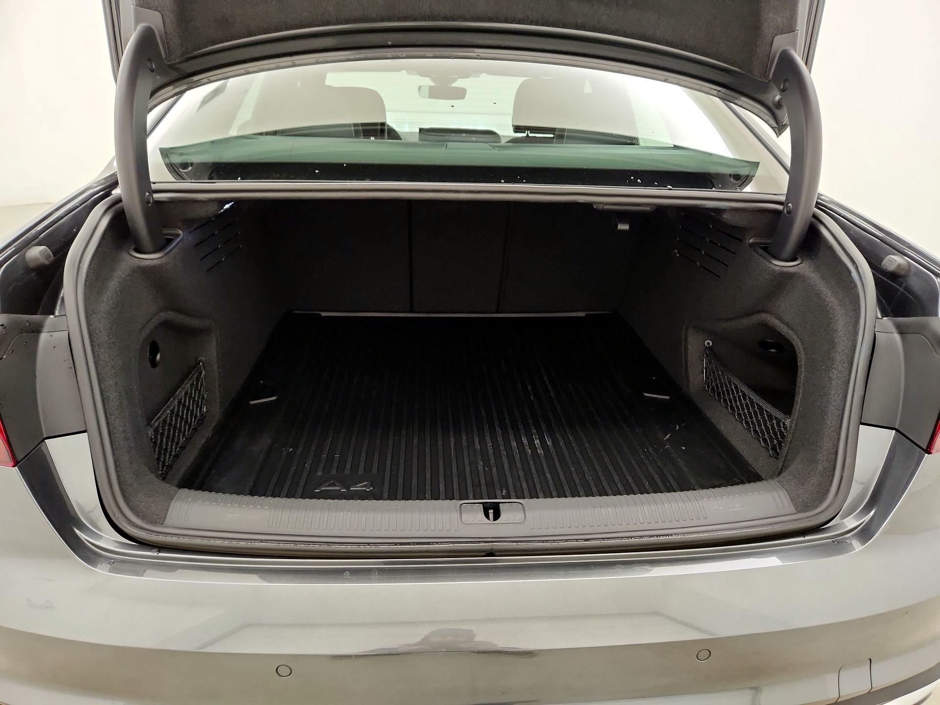 Thumbnail: 2023 Audi A4 - 20