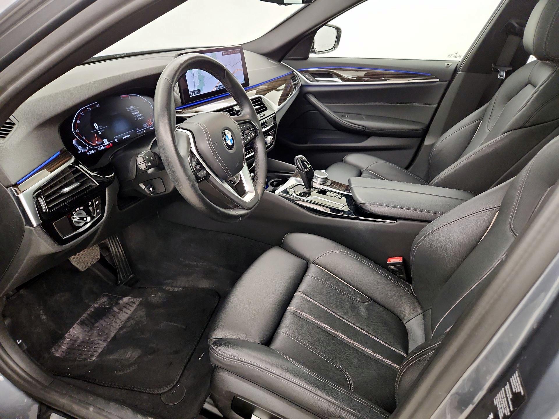 Thumbnail: 2022 BMW 5 Series - 9