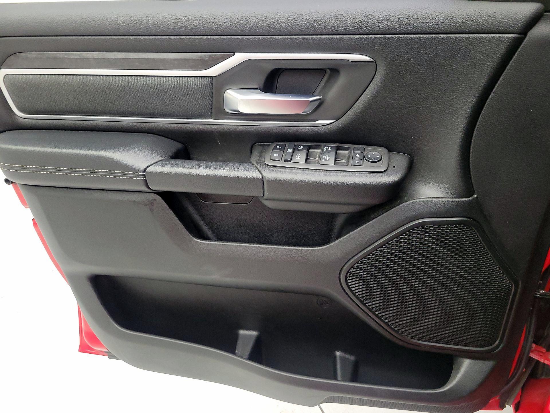 Thumbnail: 2023 RAM 1500 - 10