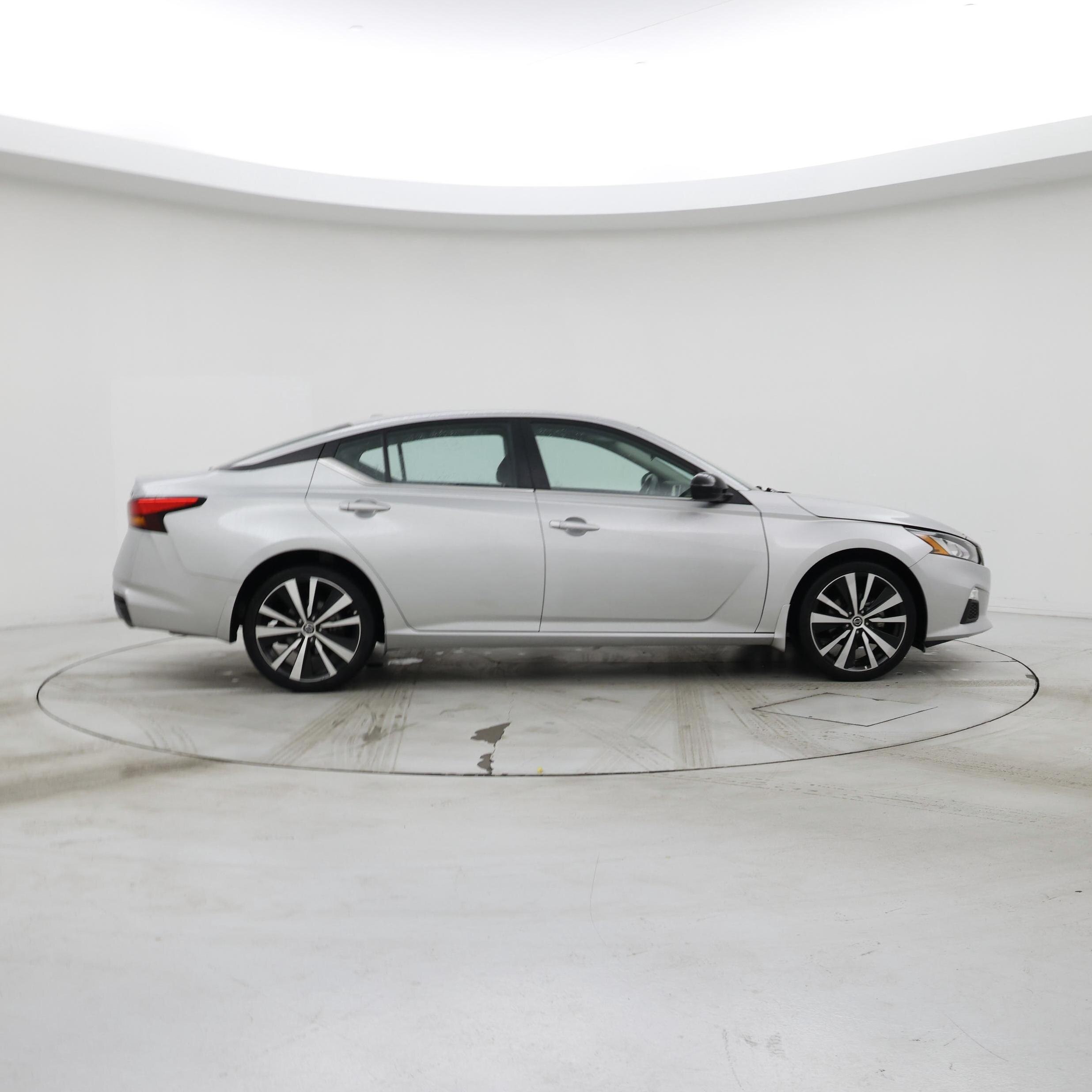 Thumbnail: 2022 Nissan Altima - 7