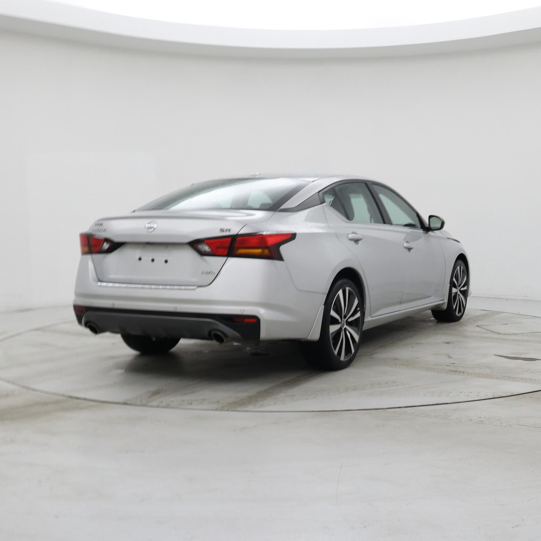 Thumbnail: 2022 Nissan Altima - 8